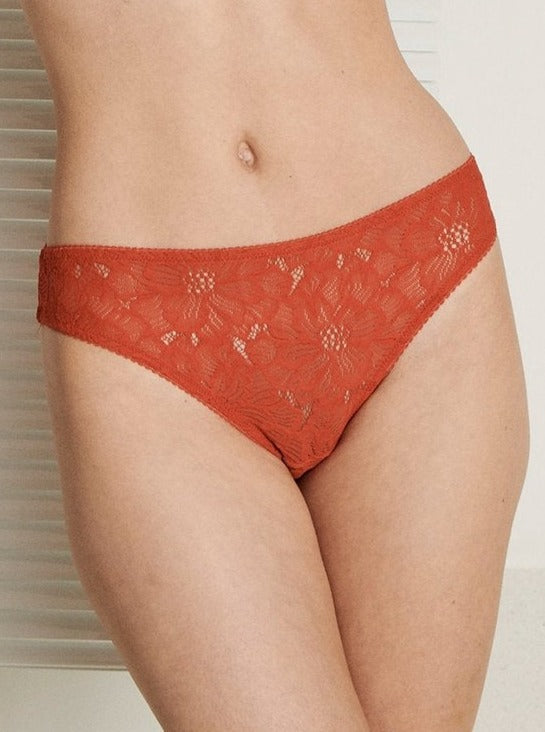Culotte rouge en dentelle recyclée - feline