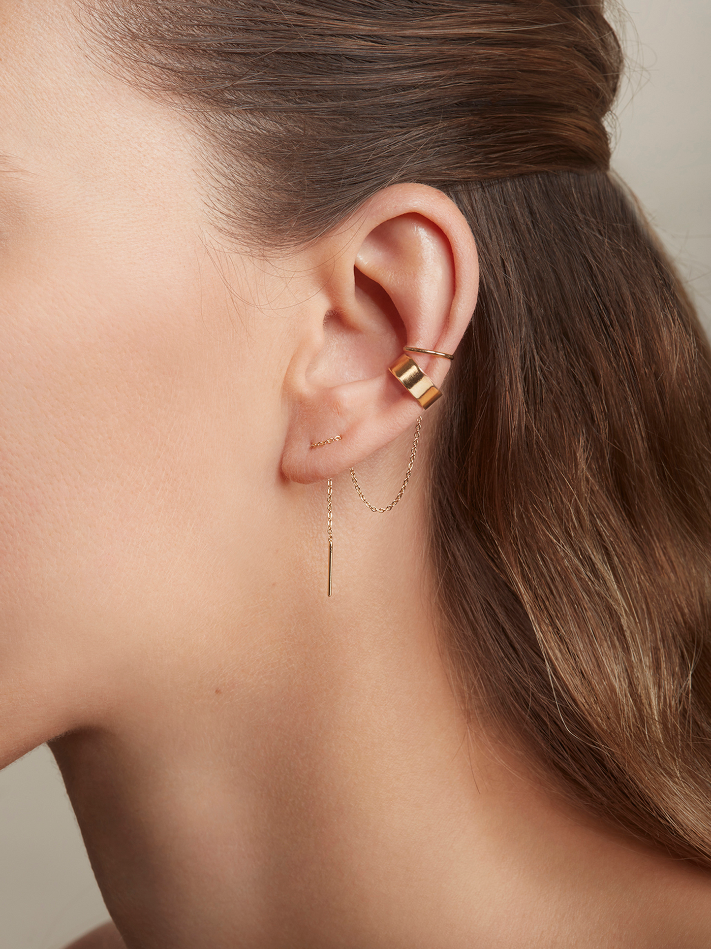 Bague d'oreille avec chaine en or certifié | "ferdinand plaque or"