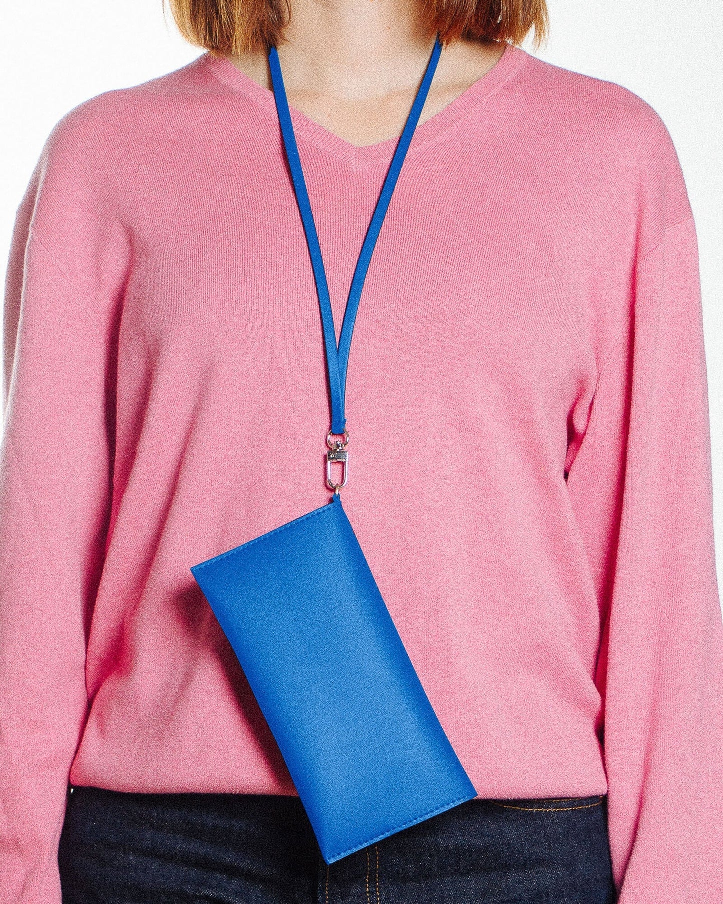 Portefeuille bleu en matières recyclées - flat purse klein