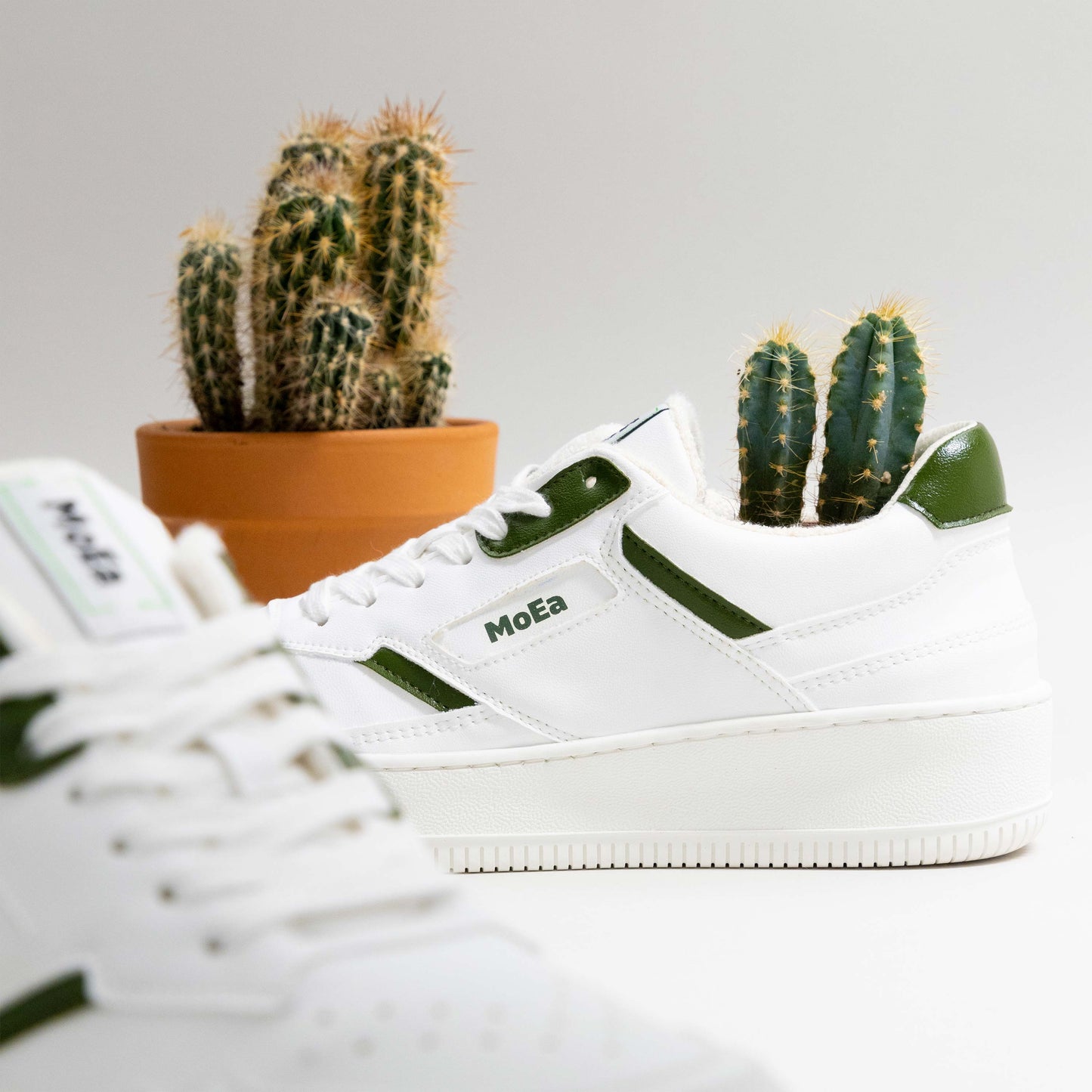 Baskets vegan en matières végétales | blanc "gen 1 white & green"