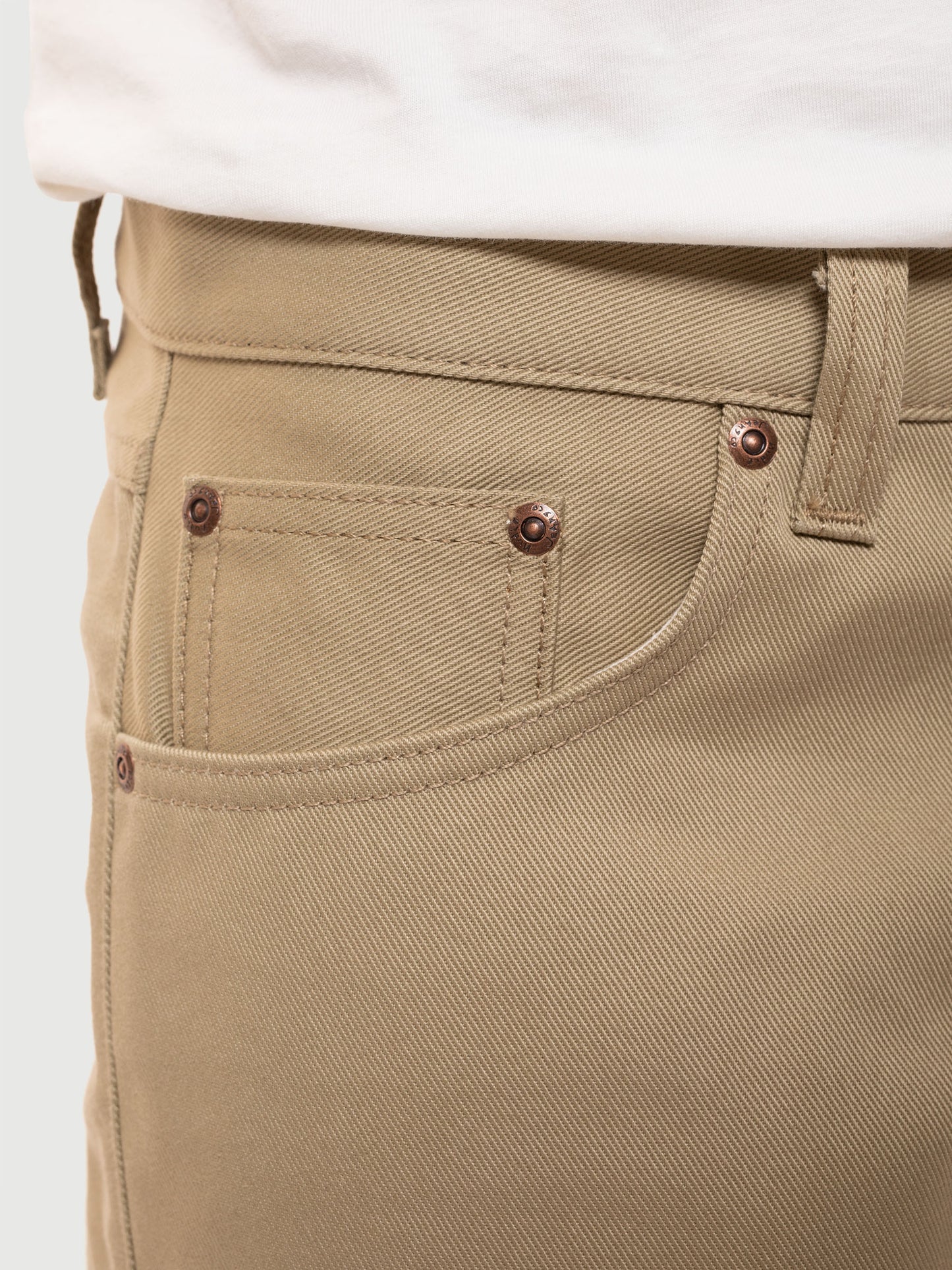Pantalon twill droit beige en coton bio et matière recyclé - gritty jackson pressed beige