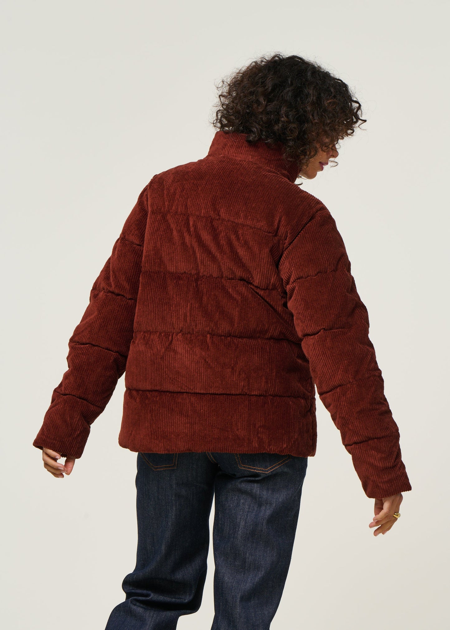 Doudoune velours en matière recyclée | marron "w's cord fjord jkt - dvl"
