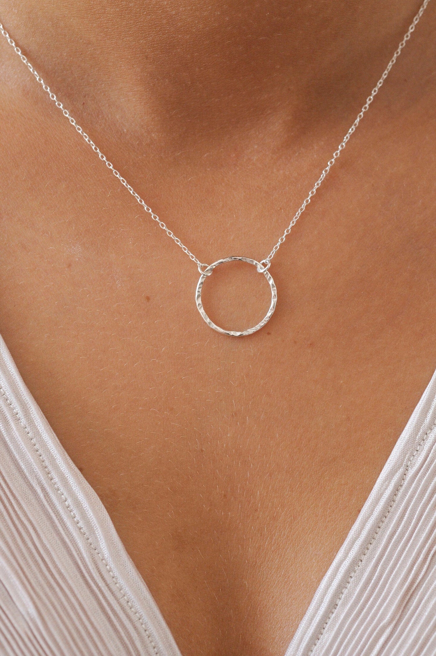 Collier en argent recyclé - textured circle