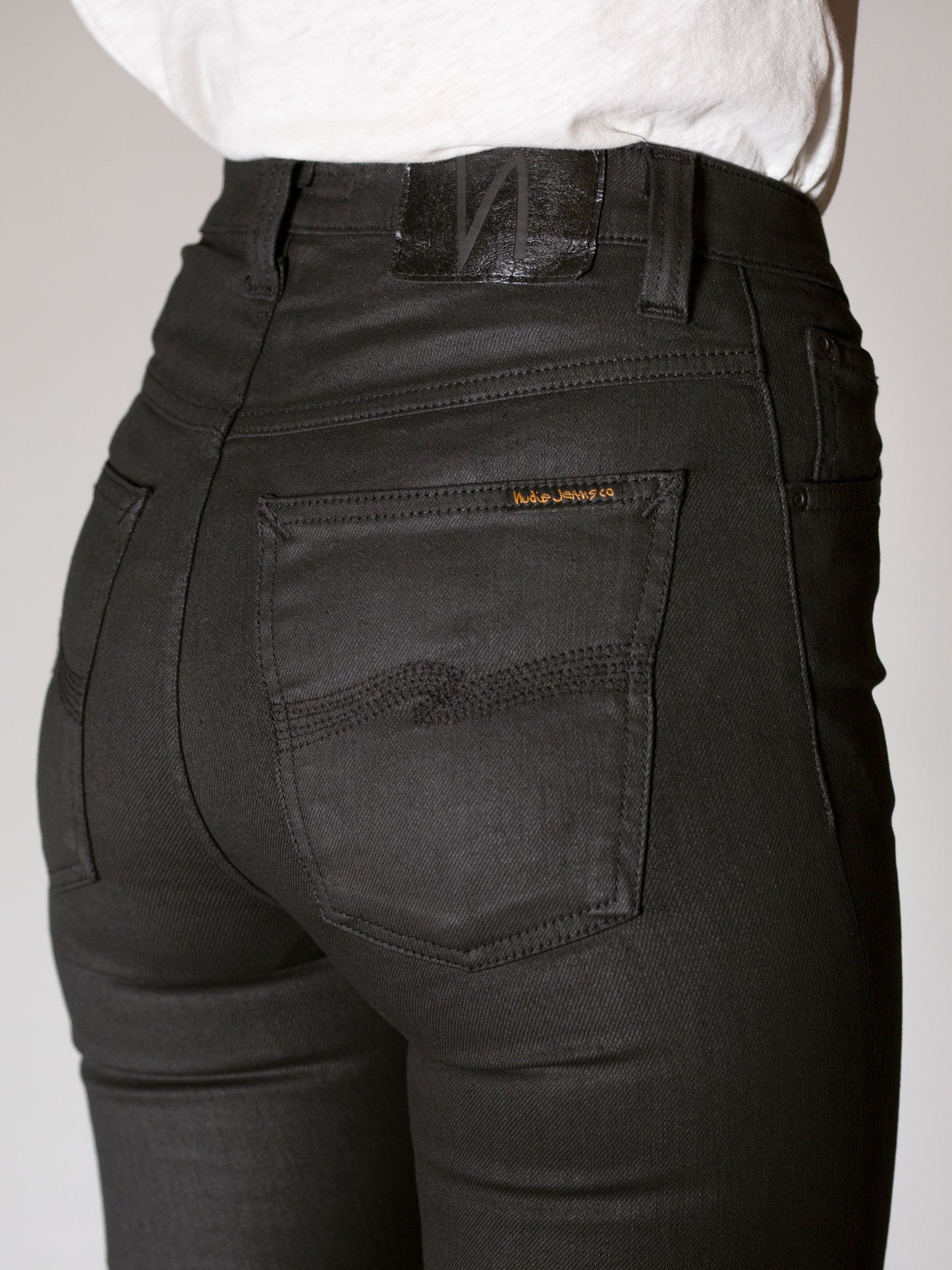 Jean skinny taille haute noir enduit en coton bio - hightop tilde painted black