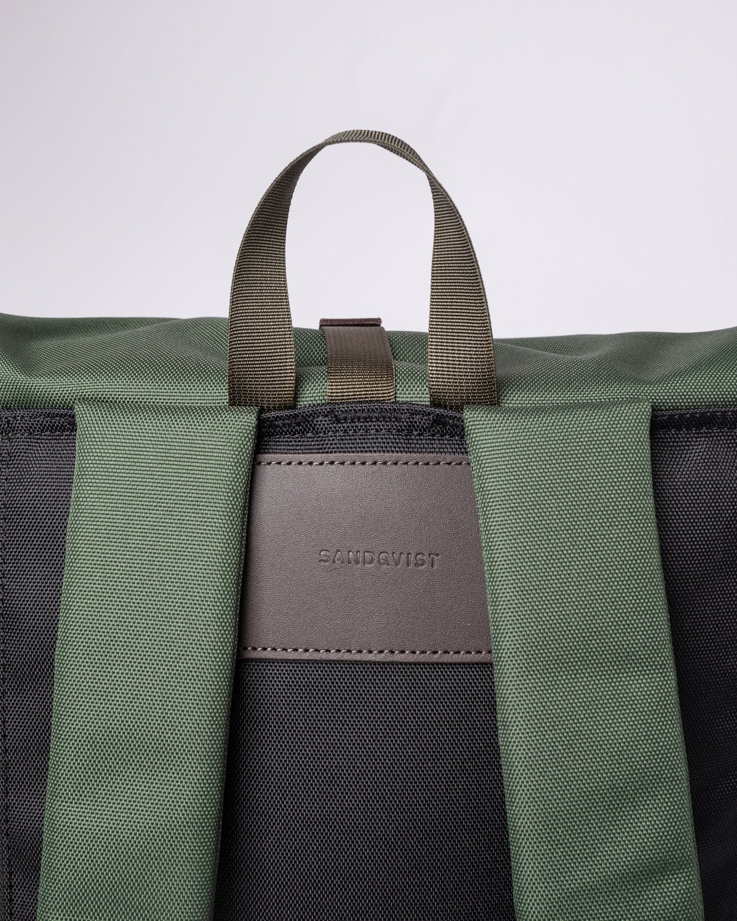 Sac à dos en matière recyclée | vert "ilon dawn green"