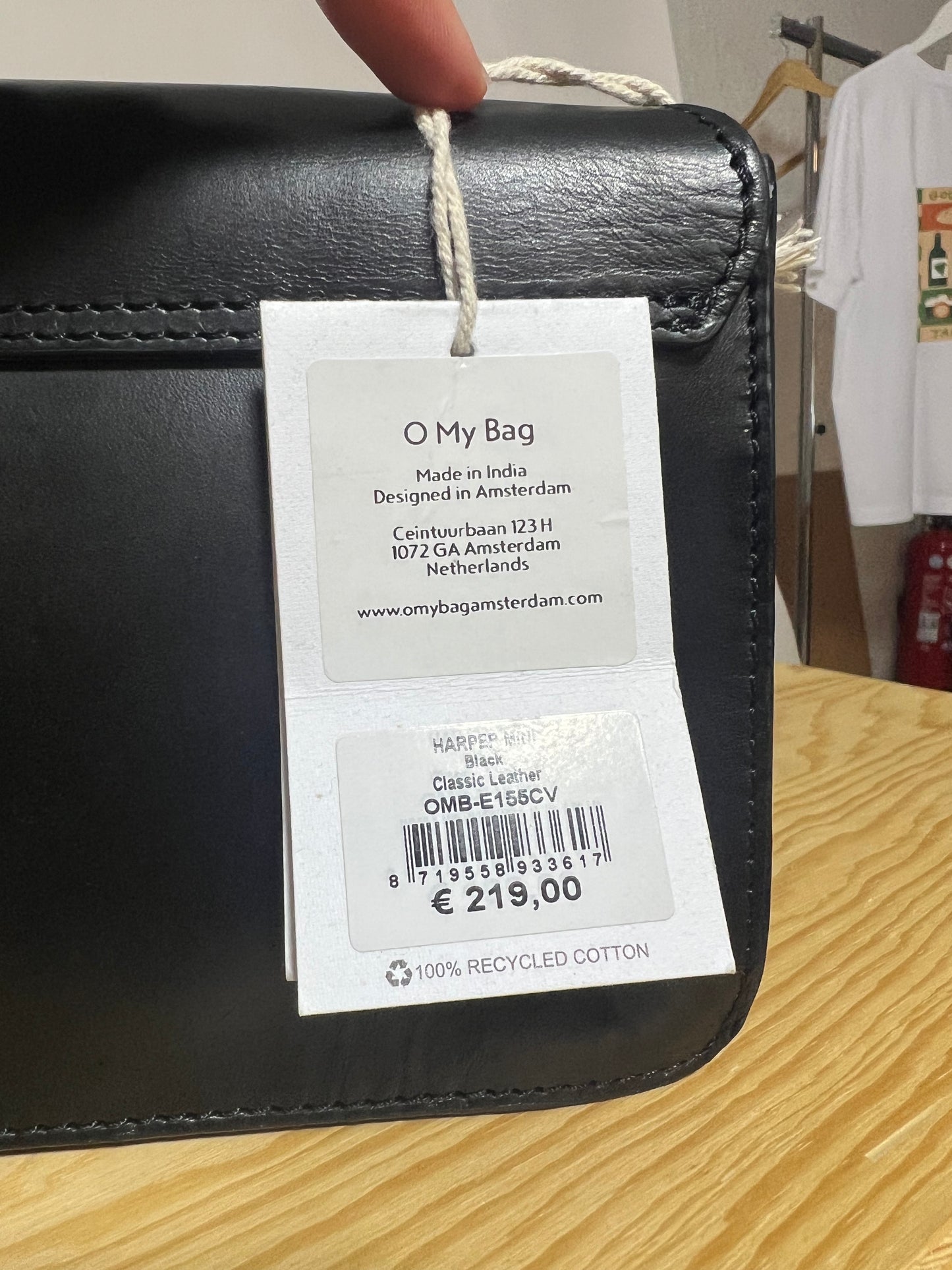 Sac à main bandoulière en cuir certifié | Noir 'harper mini black classic leather'