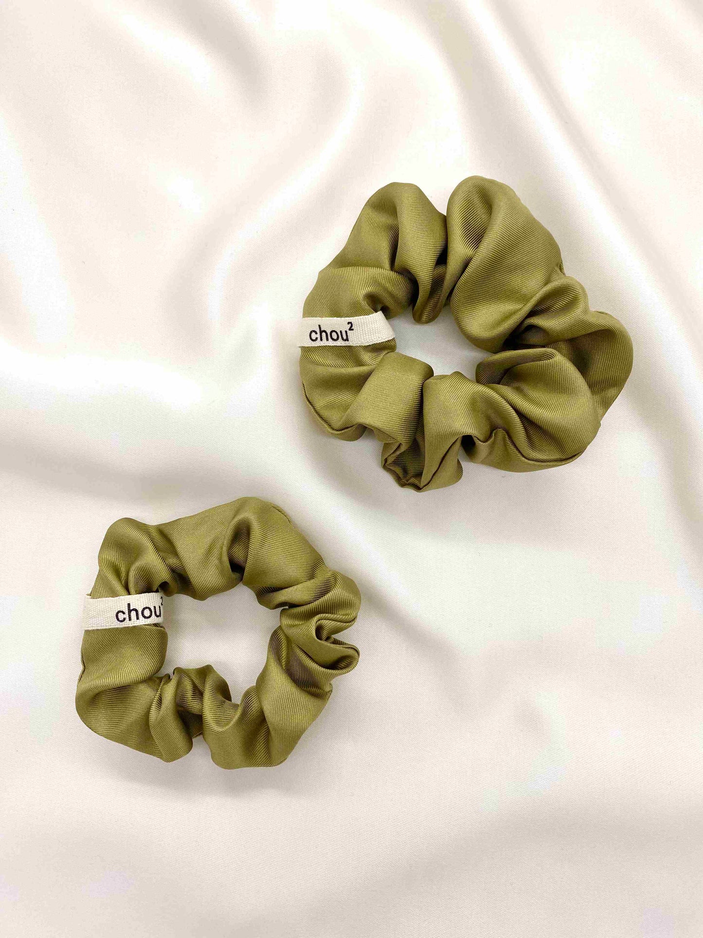 Chouchou en soie upcyclée | Olive "soie olive"