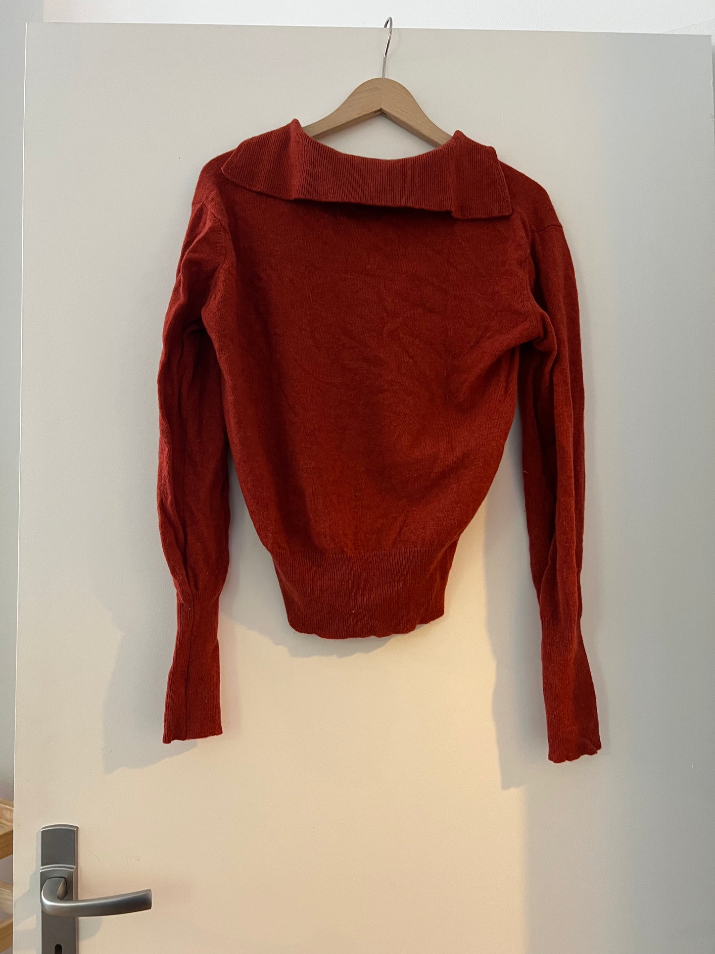 Pull terracotta col v en laine recyclée - clay red trash sheena knitted sweater