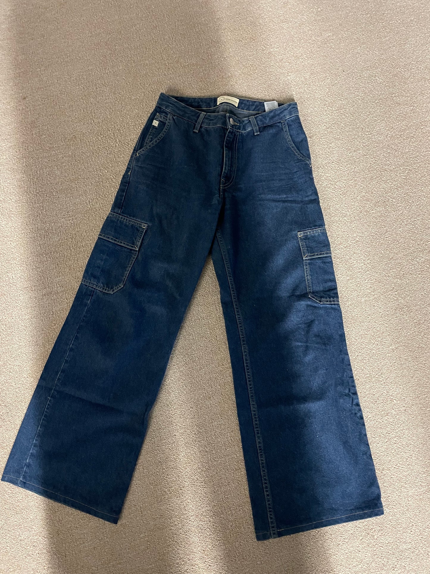 Jean droit large cargo bleu en coton bio et recyclé - wilma works stone indigo