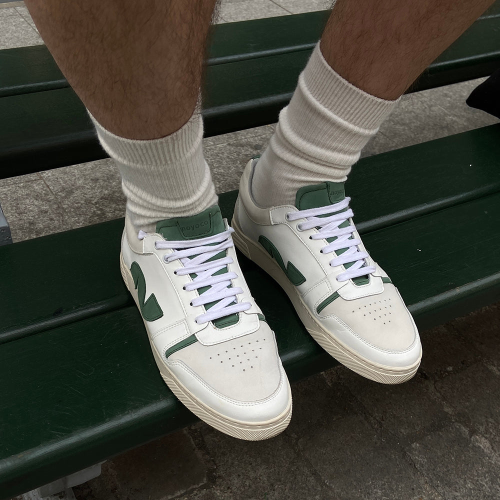 Baskets en cuir recyclé | Écru et vert "211 off white"