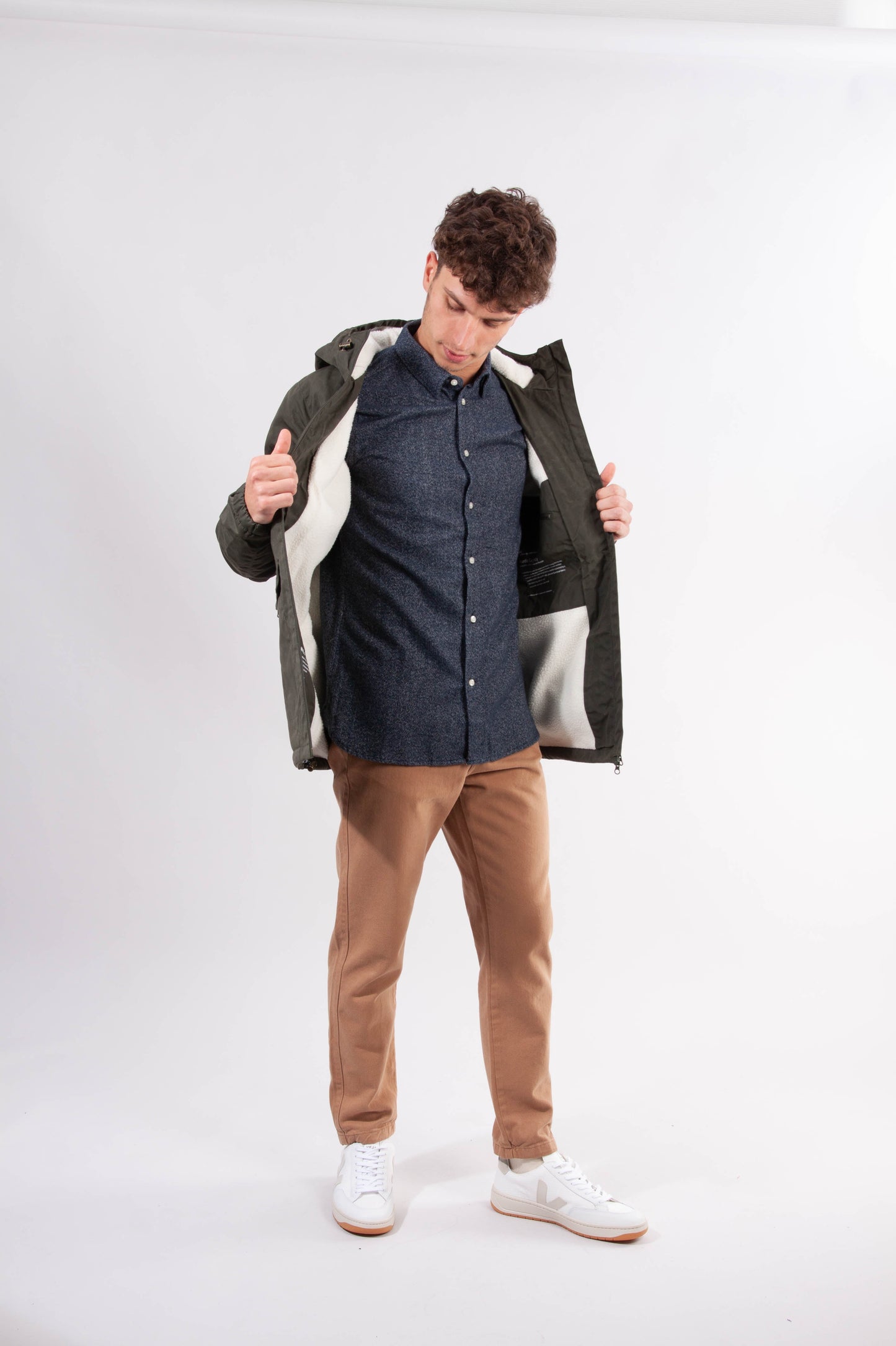 Manteau waxé vert kaki en polyester recyclé et coton bio - Nordic Legacy
