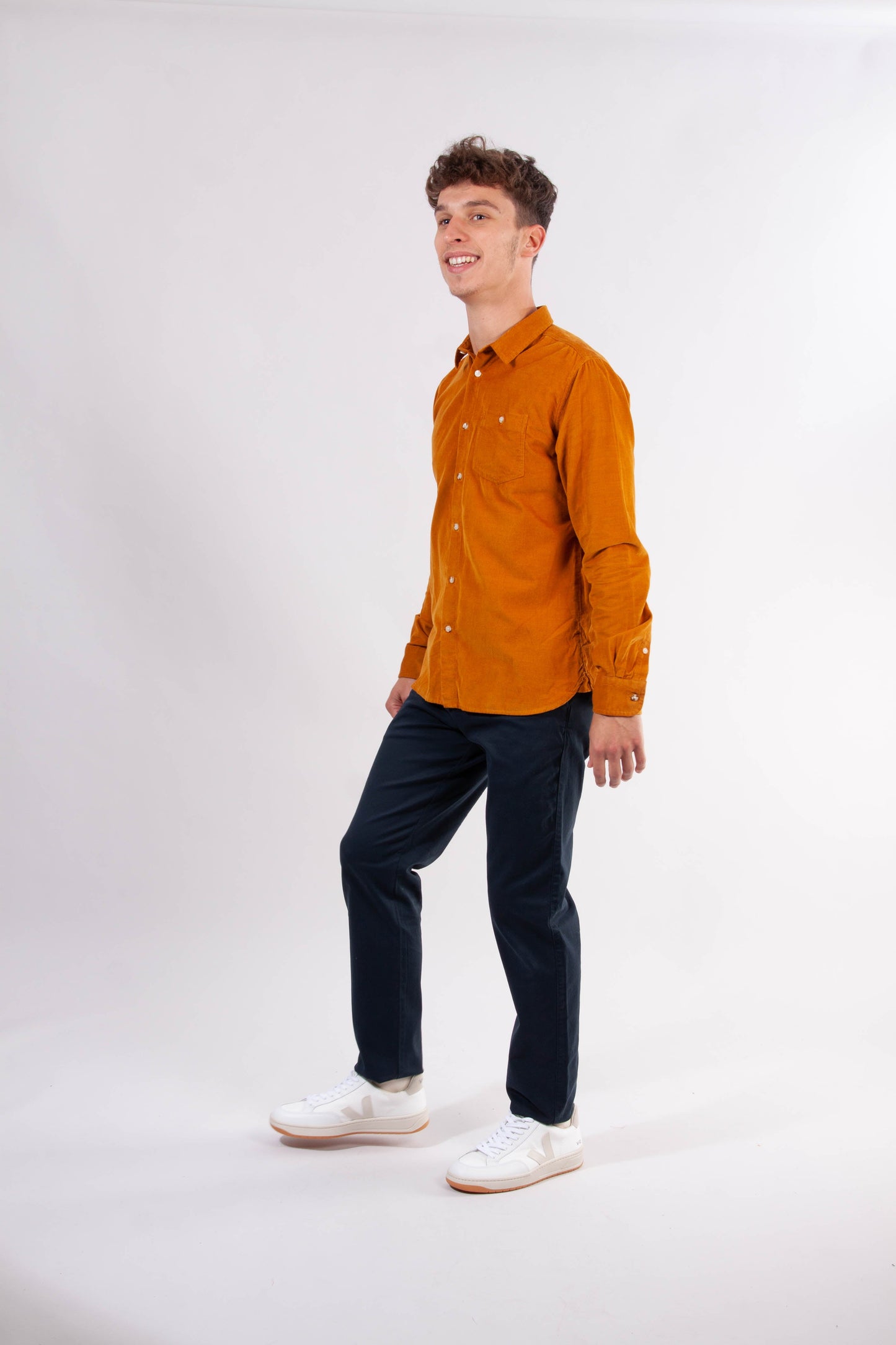 Chemise moutarde velours fin en coton bio - Elder