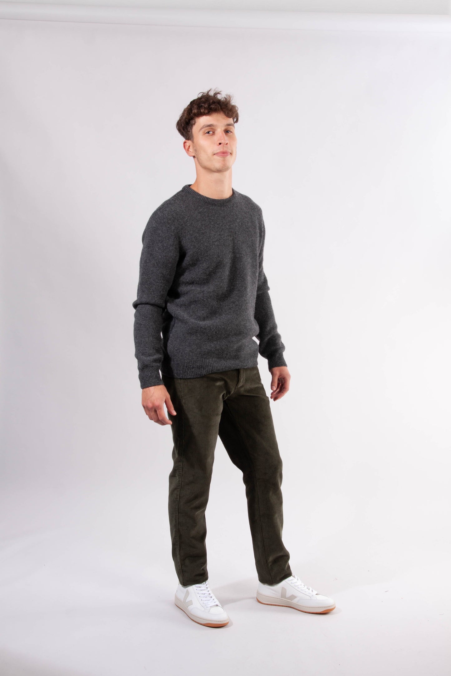Pantalon droit velours vert forêt - chuck