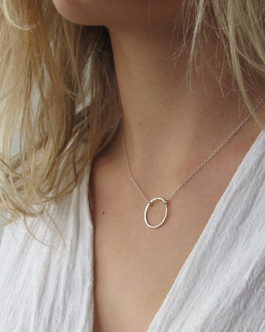Collier en argent recyclé - textured circle