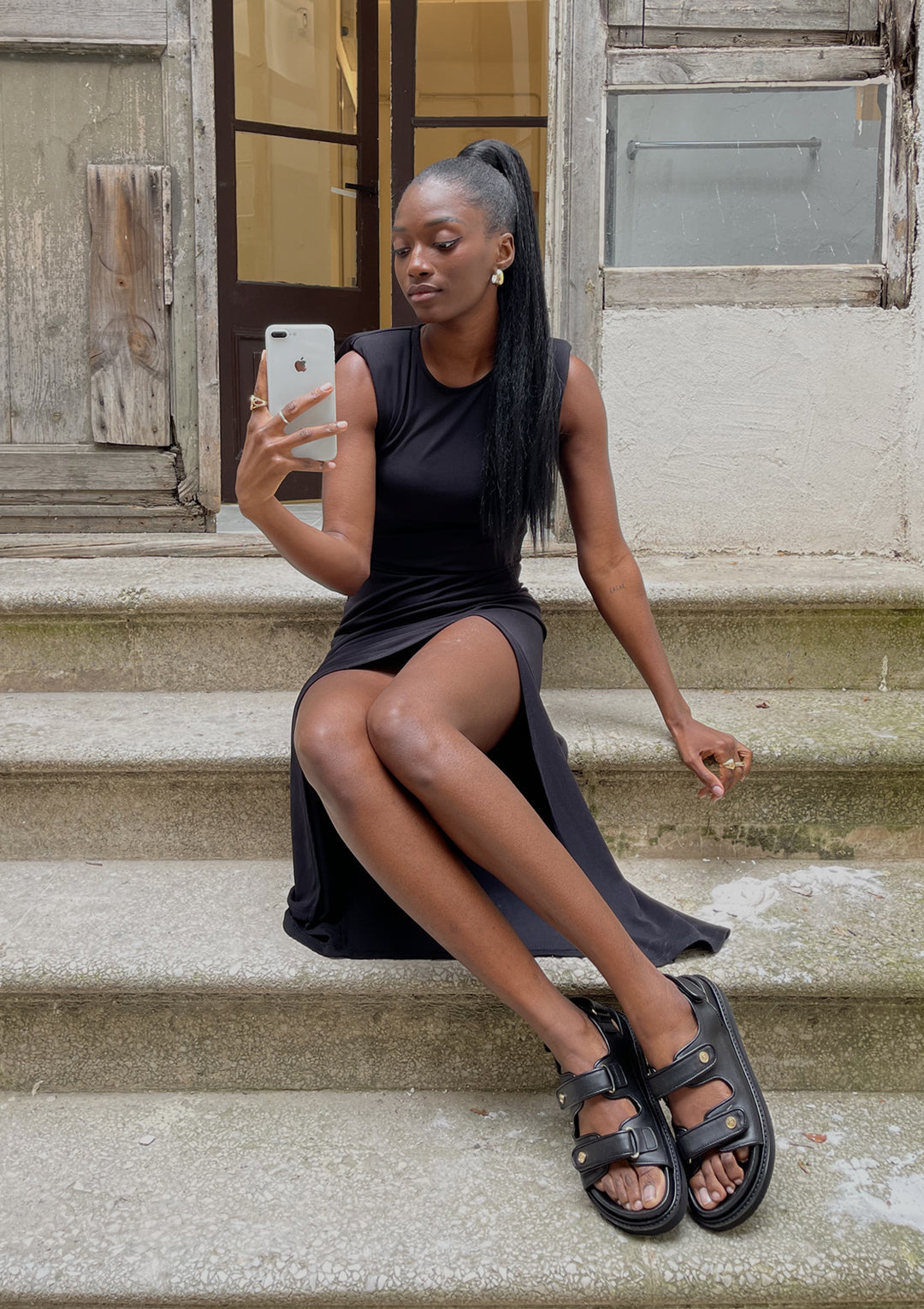 Sandales noires en cuir vegan - je m'en fous cactus noir