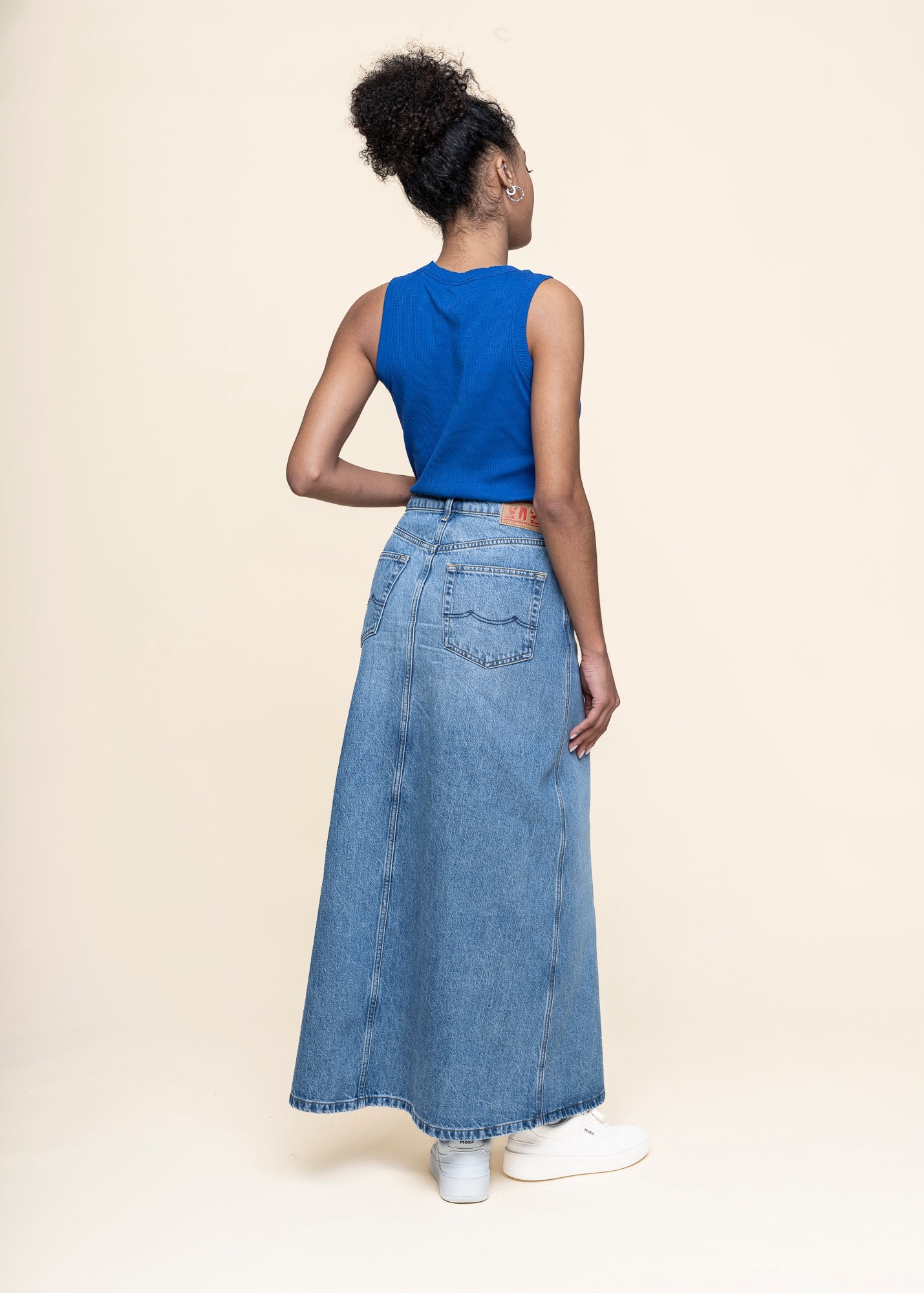 Jupe longue en jean en coton bio | bleu "amirah - blue reef mid"