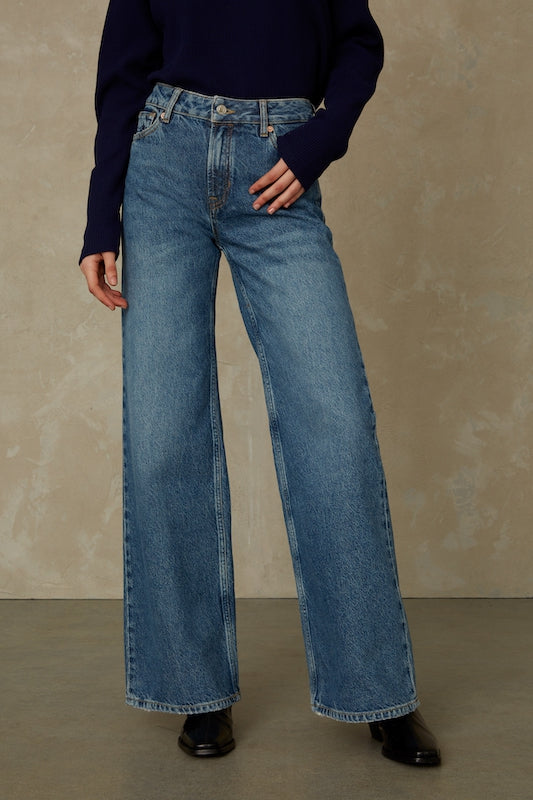 Jean évasé en coton bio | bleu brut "jane eco recycled blue used"