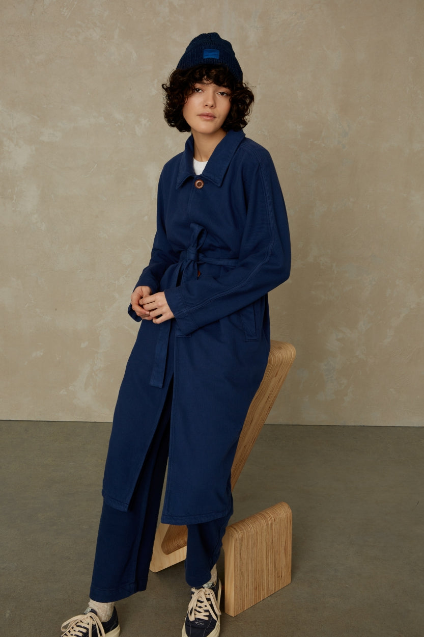Manteau long marine en coton bio - cosima worker blue