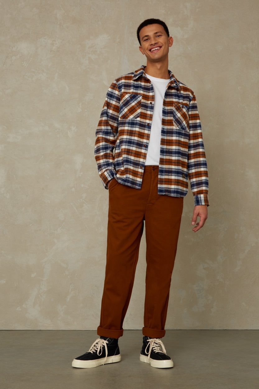 Pantalon chino droit marron en coton recyclé - aldrich cinnamon