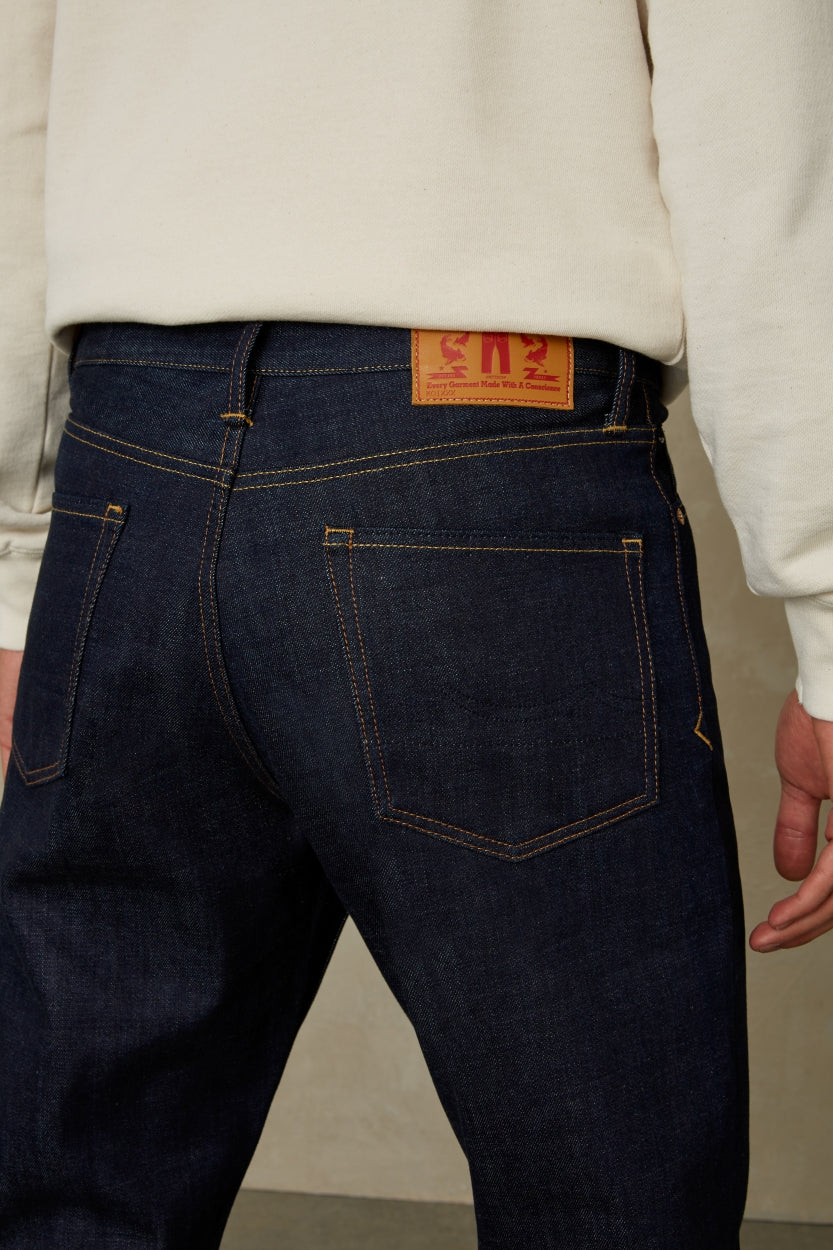 Jean droit en coton bio | Bleu indigo "roy selvage clean easy fade indigo dry"
