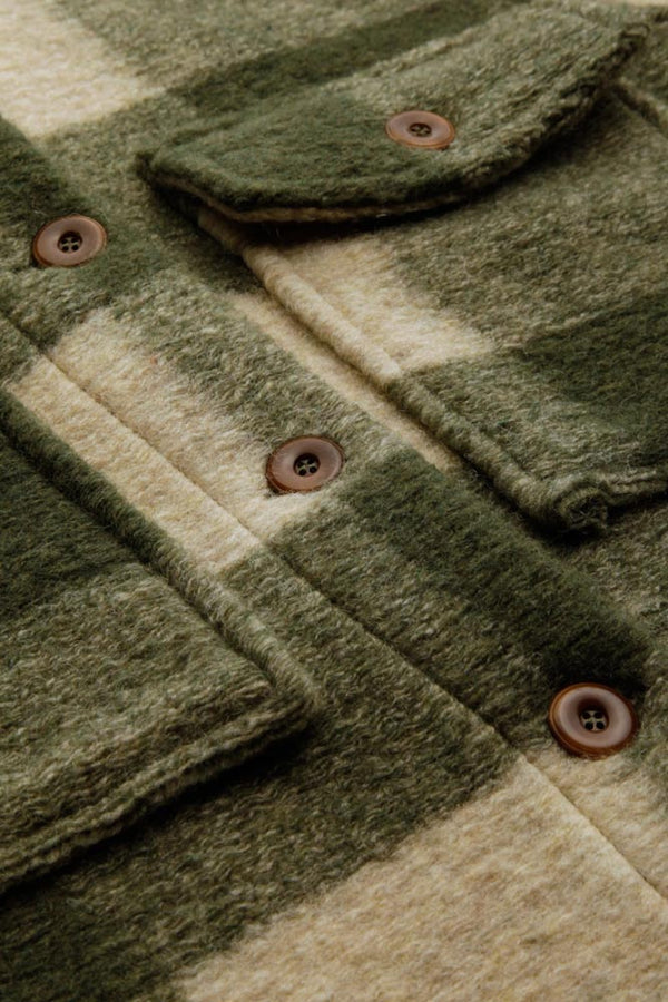 Veste à carreaux en laine recyclée | Vert "kaiser forest green check"