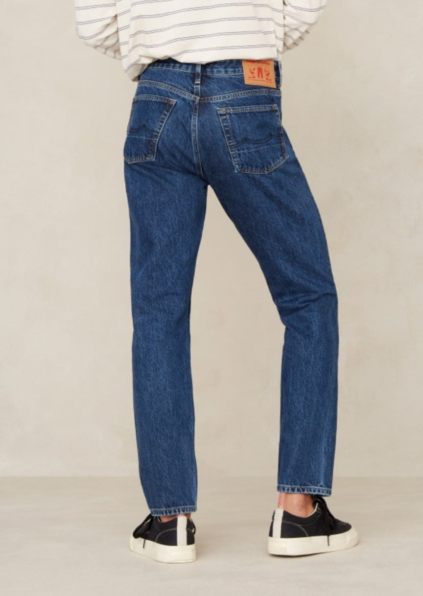 Jean fuselé en coton bio et recyclé | Bleu foncé délavé "jerrick stanley mid used"