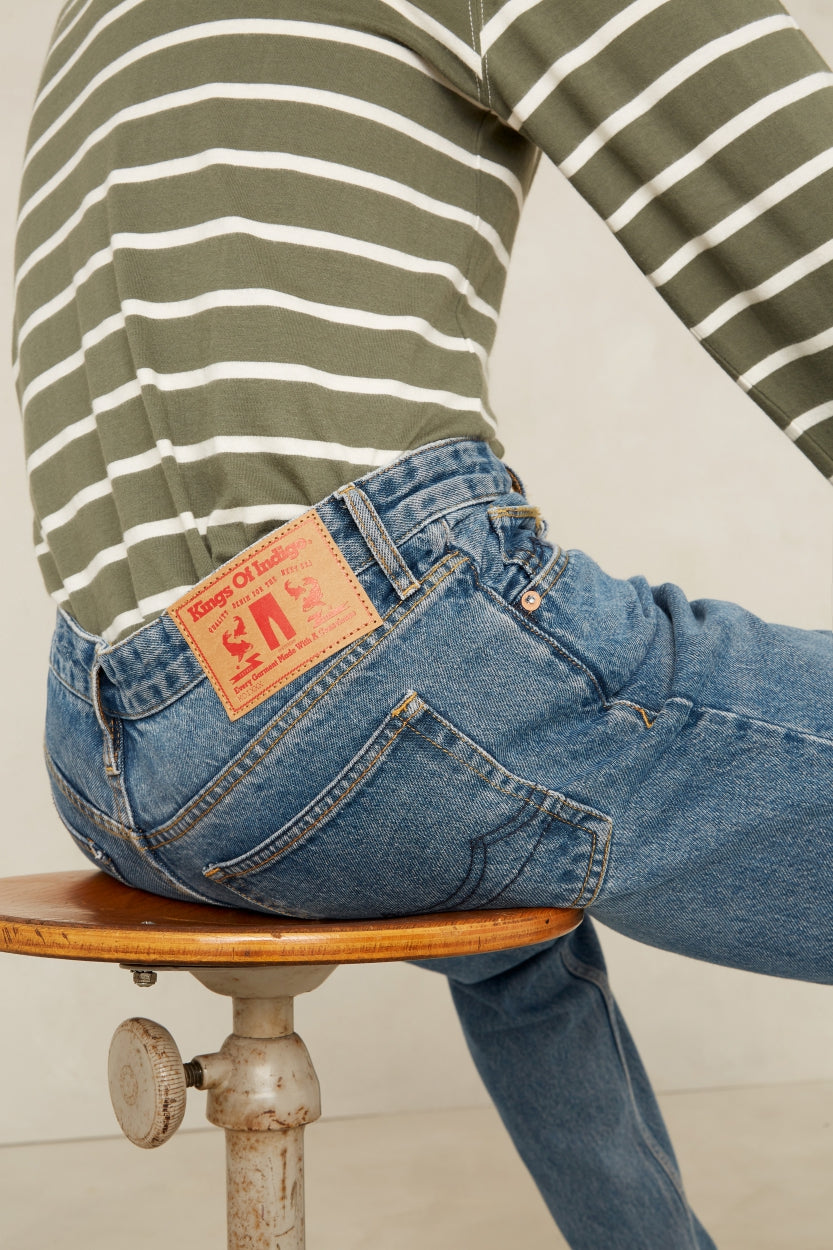 Jean fuselé bleu en coton bio et recyclé - jerrick everton cedros mid worn