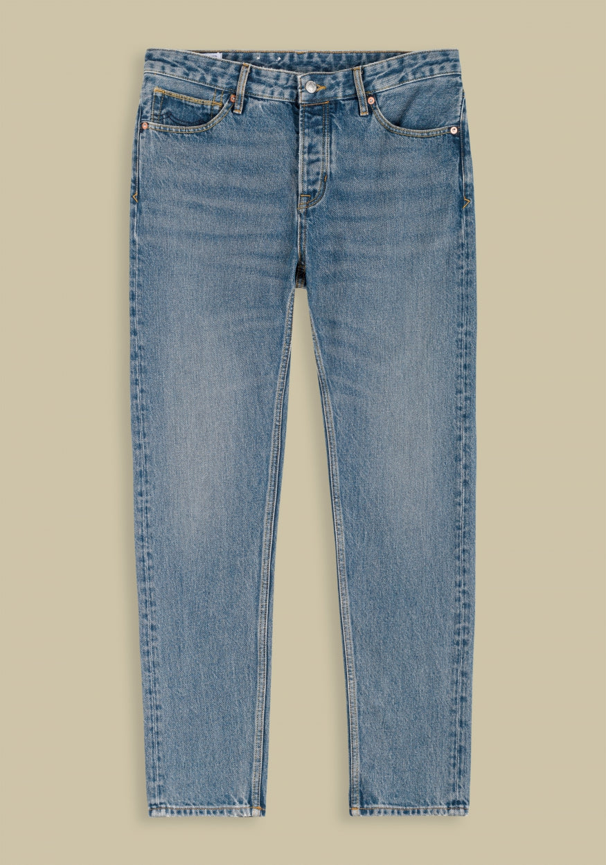 Jean fuselé bleu en coton bio et recyclé - jerrick everton cedros mid worn