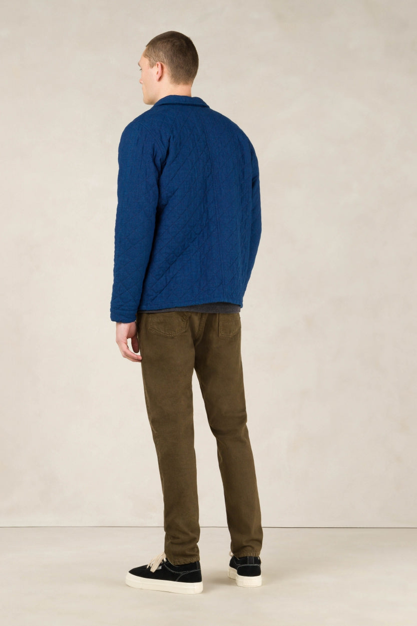 Pantalon fuselé en coton recyclé | Vert kaki "jerrick moss green"