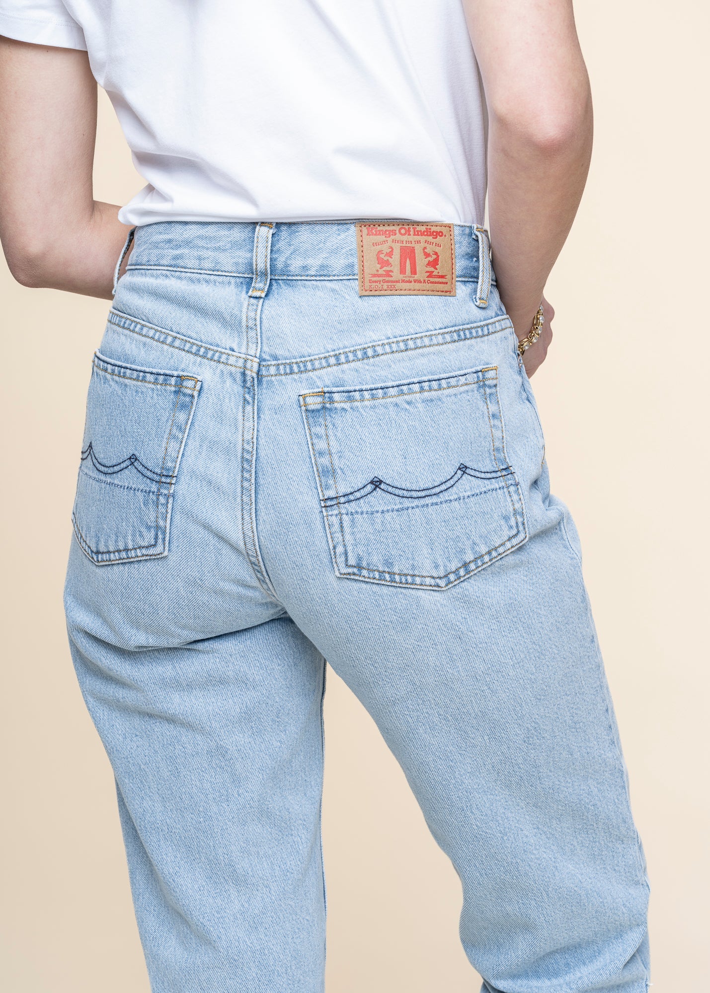Jean mom en coton biologique | bleu "caroline cropped - blue reef super light used"