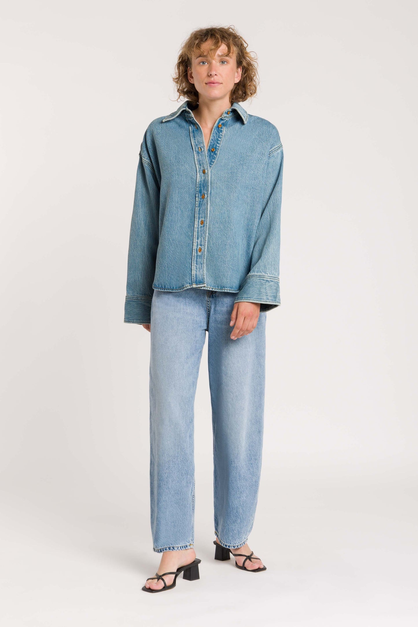 Jean ample en tencel et coton bio | bleu délavé "leila cropped cindy light used"