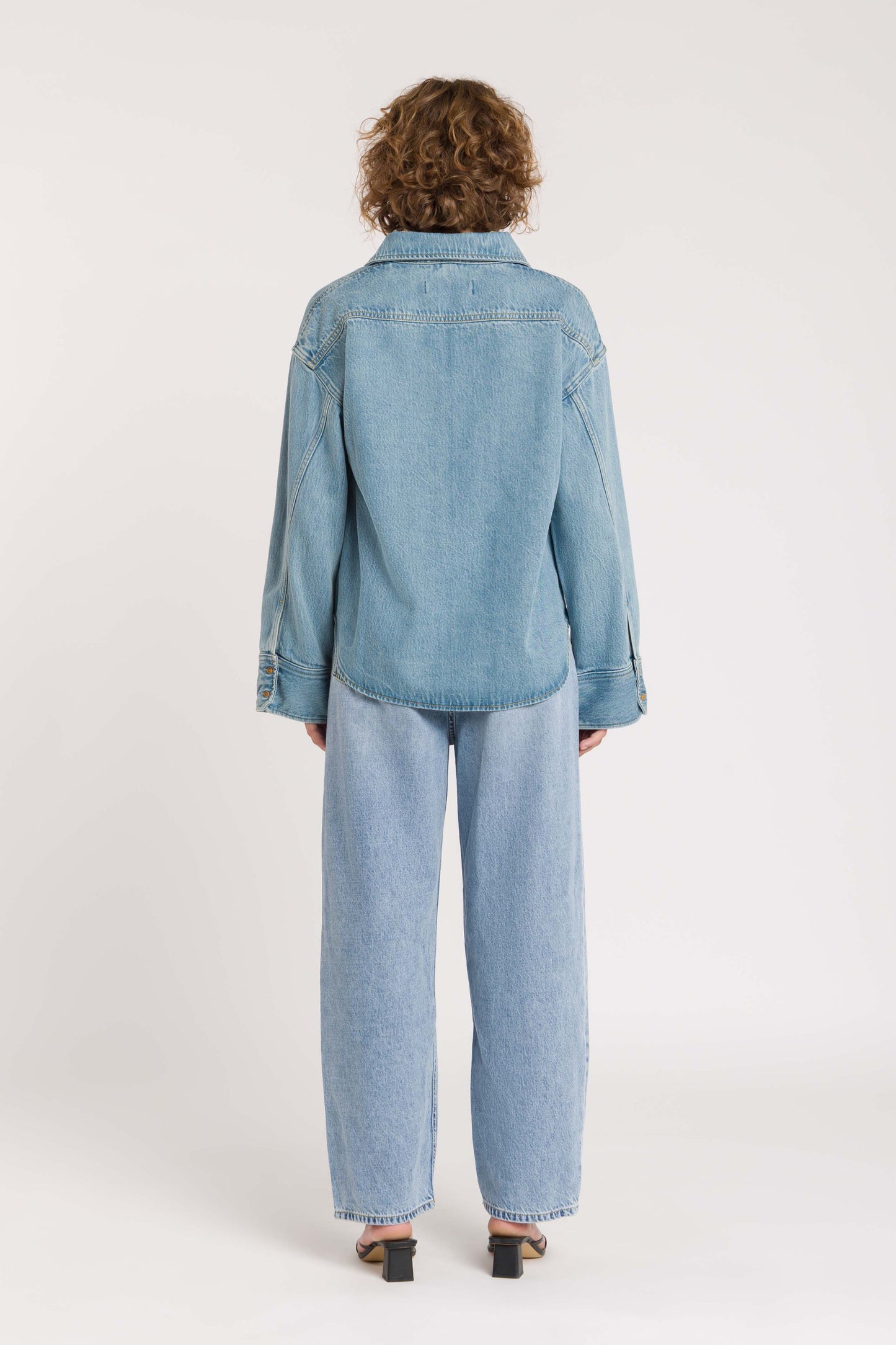 Jean ample en tencel et coton bio | bleu délavé "leila cropped cindy light used"