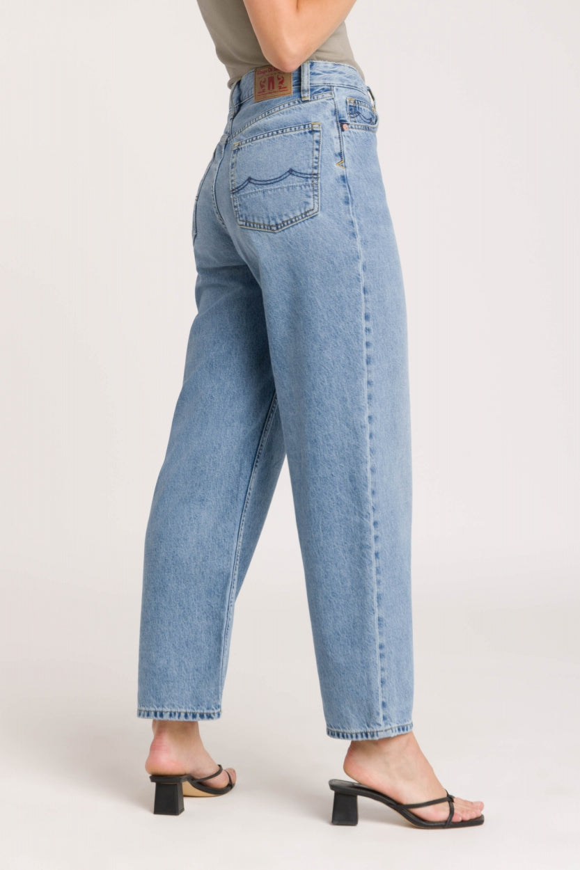 Jean droit en tencel et coton bio | bleu délavé "liora cropped cindy light used"