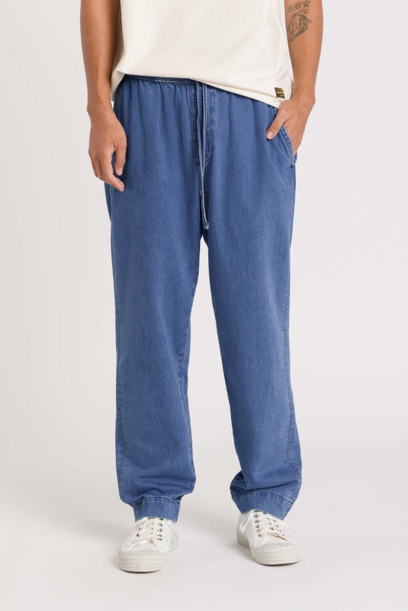 Pantalon fluide en coton bio | bleu "Martin - quennell mid used"