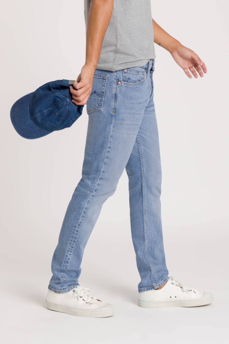 Jean slim en coton bio et recyclé | Bleu délavé "john sander light worn"
