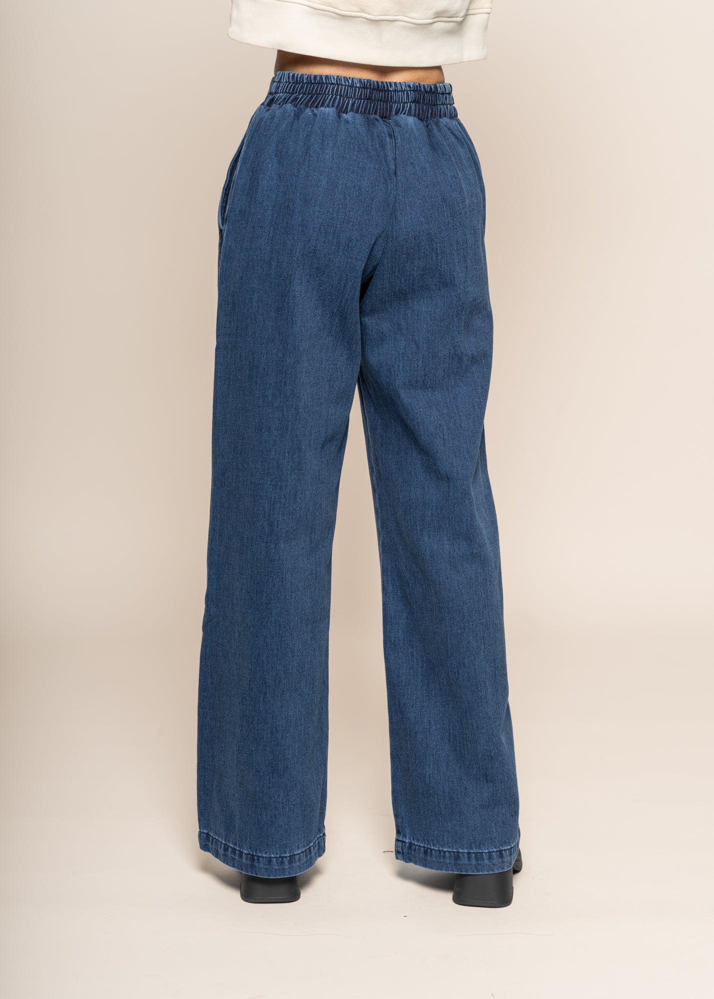 Pantalon ample en coton bio | bleu brut "rayne alex dark worn"