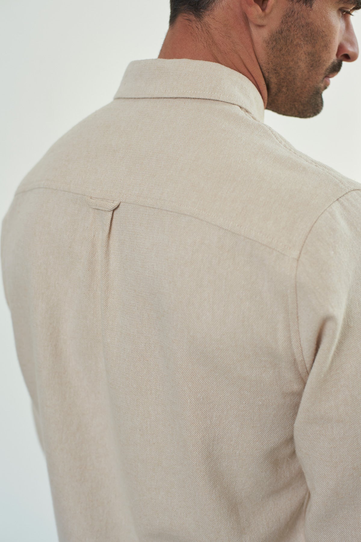 Chemise droite en coton bio | beige "ken shirt - eco light sand flannel"