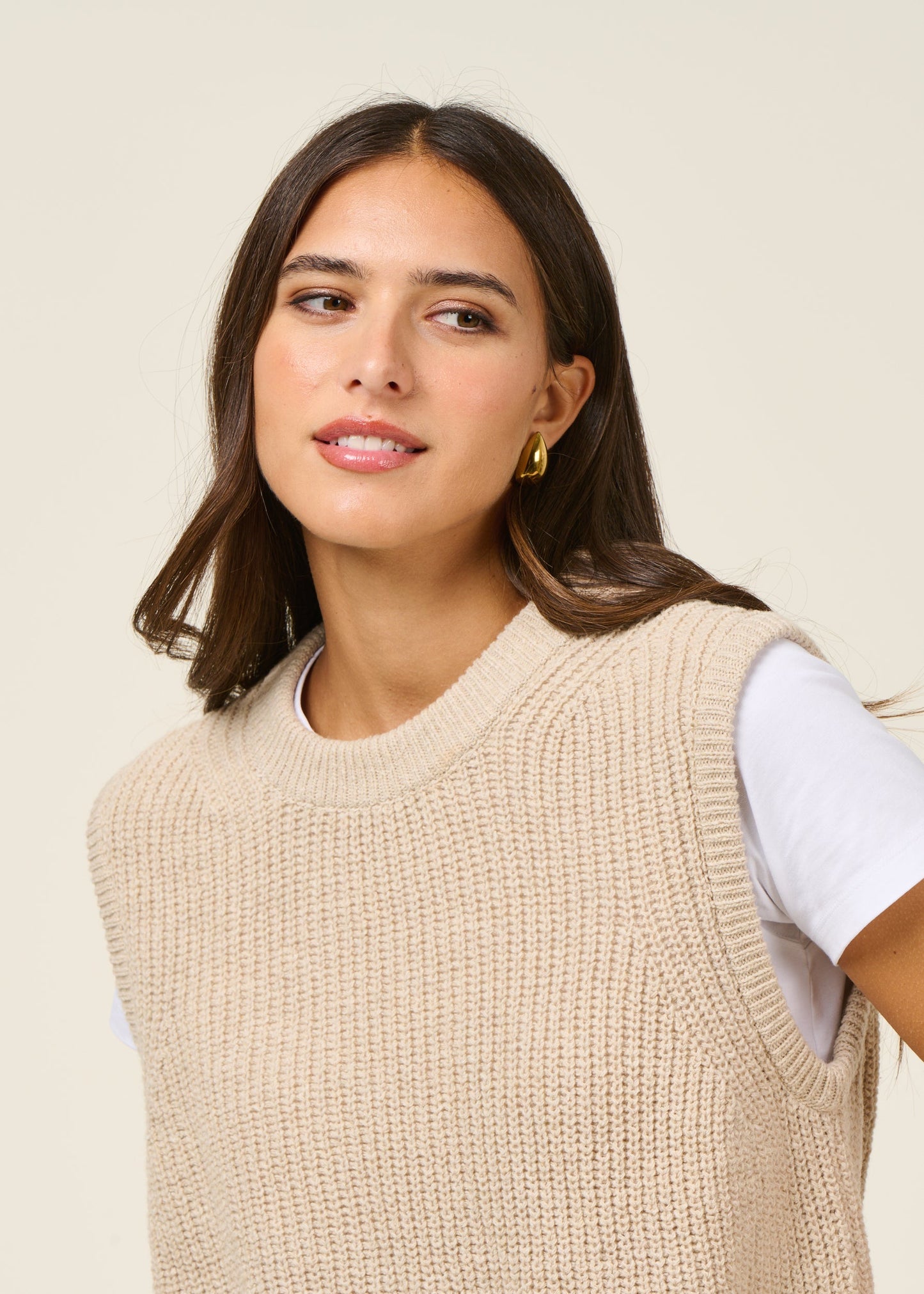 Pull sans manches en laine recyclée | écru "nimyo - fog"