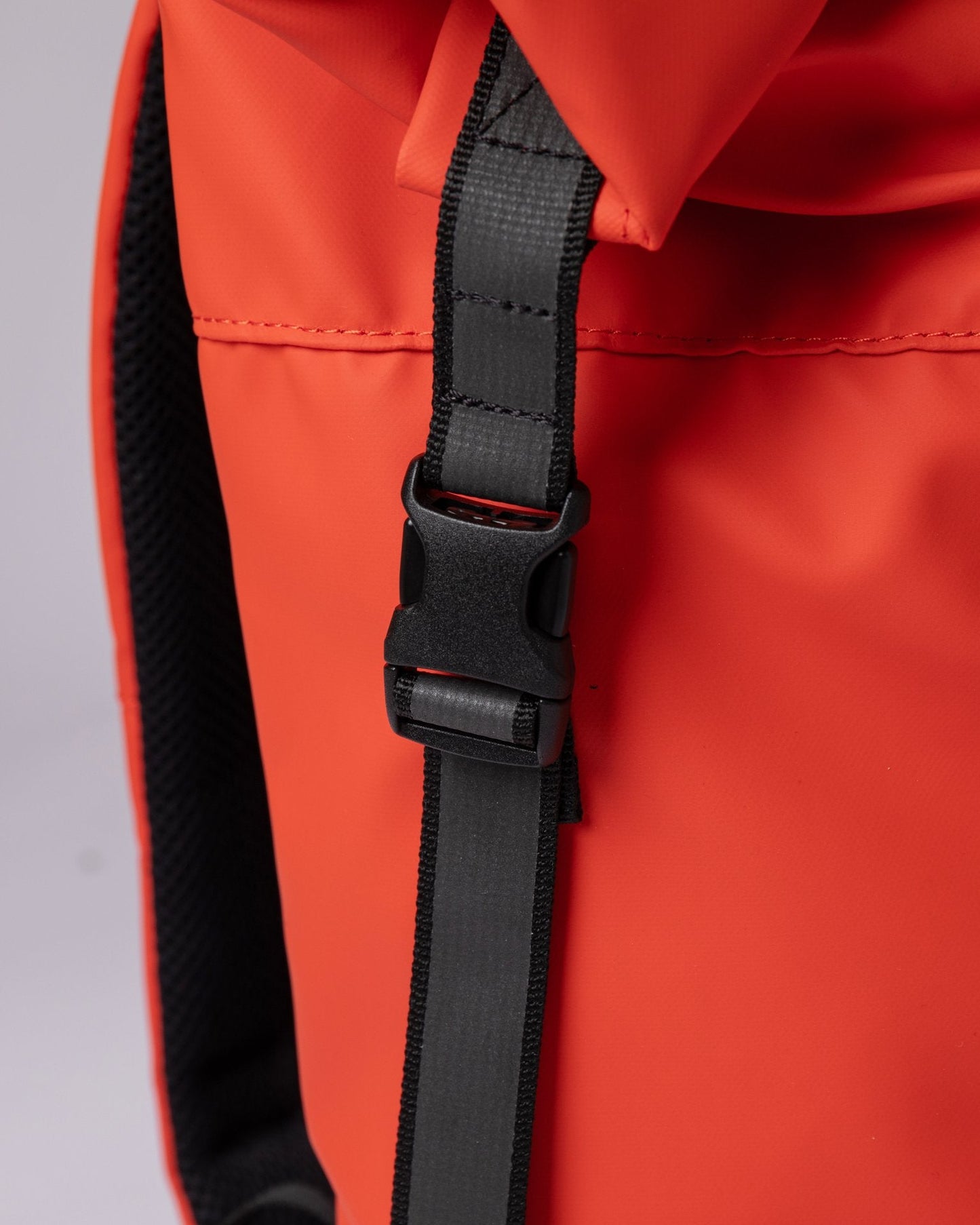Sac à dos imperméable en matière recyclée | orange "konrad orange"
