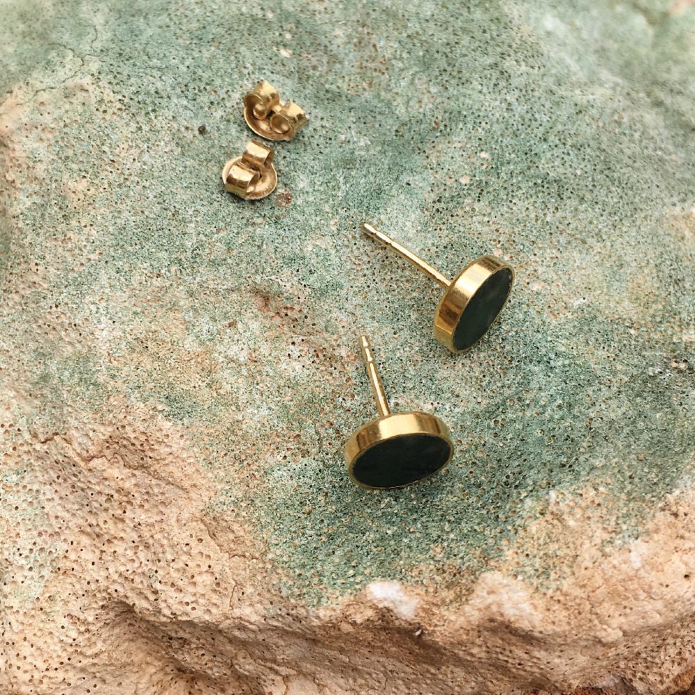 Boucles d'oreilles en argent plaqué or | Pierre en néphrite "earring studs gold"