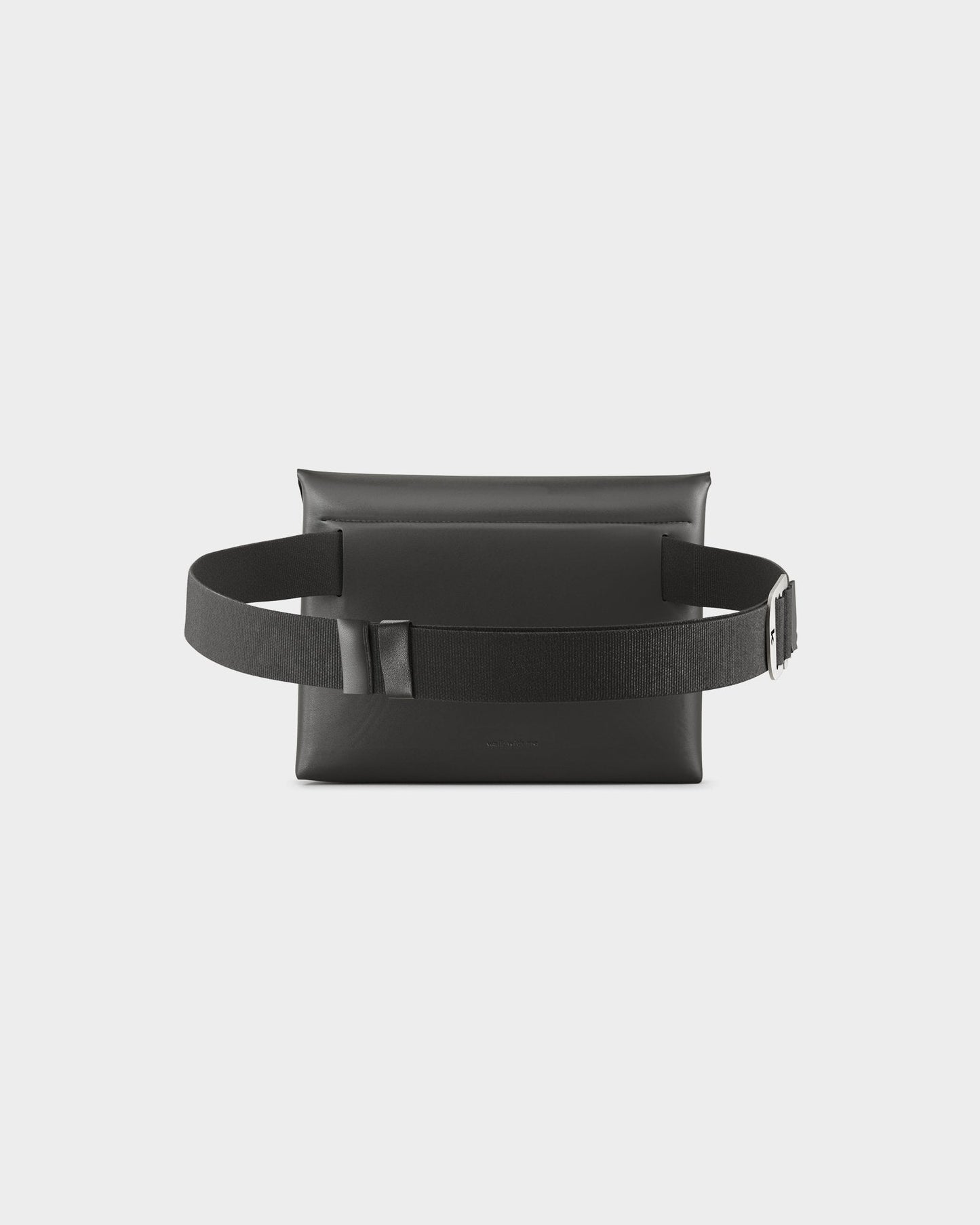 Banane noire en matières recyclées - kangaroo belt bag regular black