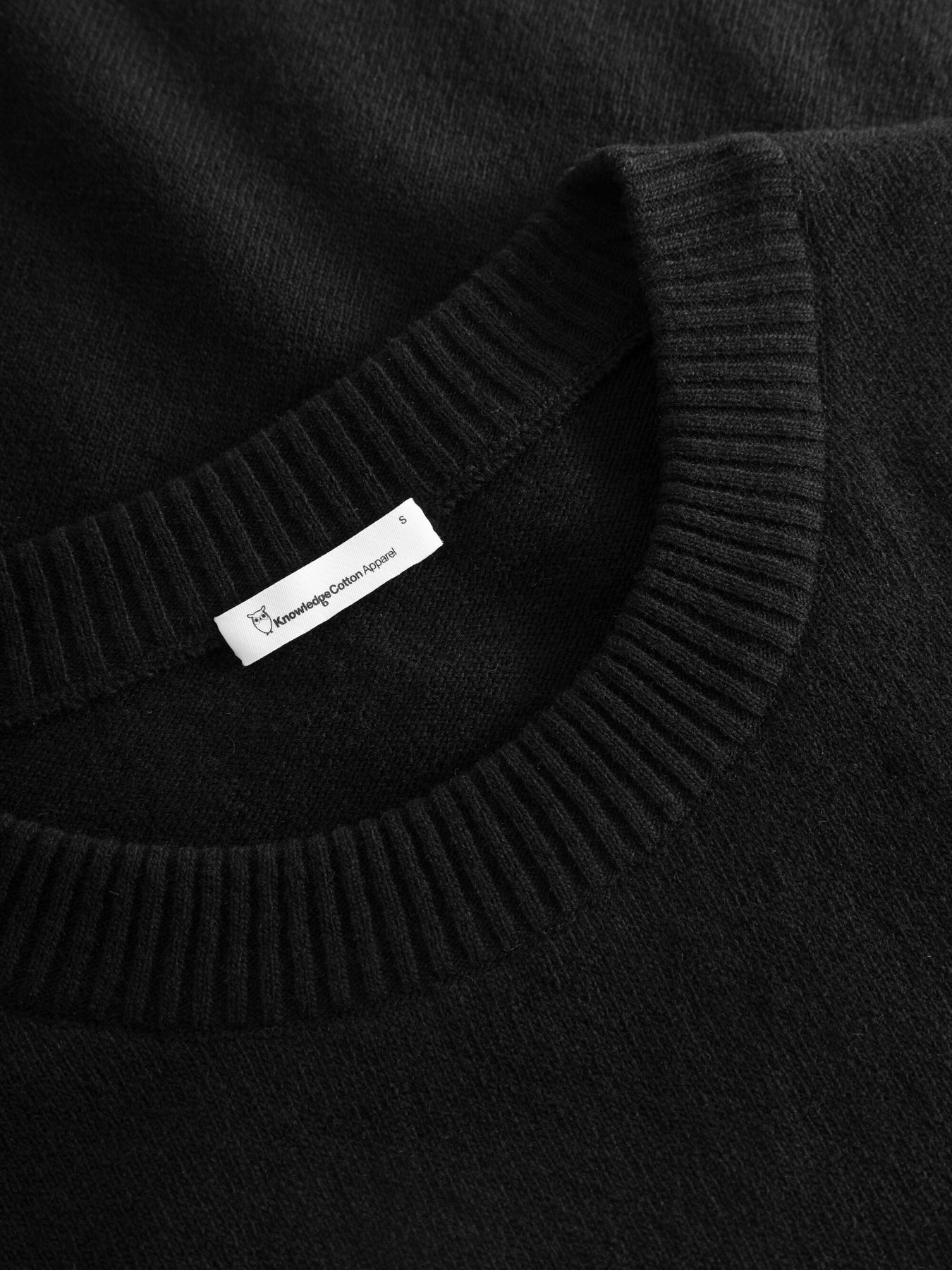 Pull sans manches en laine bio | Noir "lambswool vest black jet"