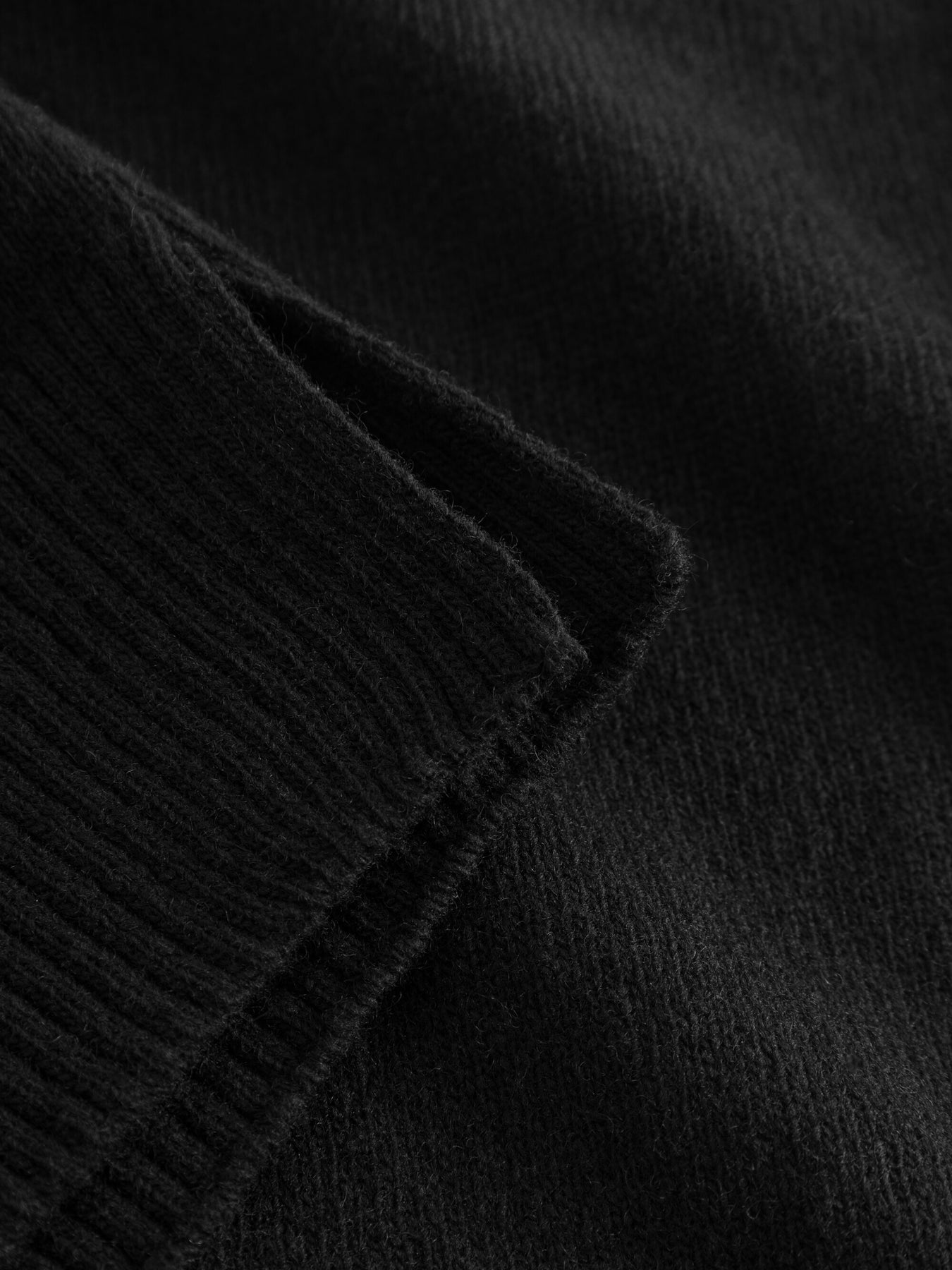 Pull sans manches en laine bio | Noir "lambswool vest black jet"