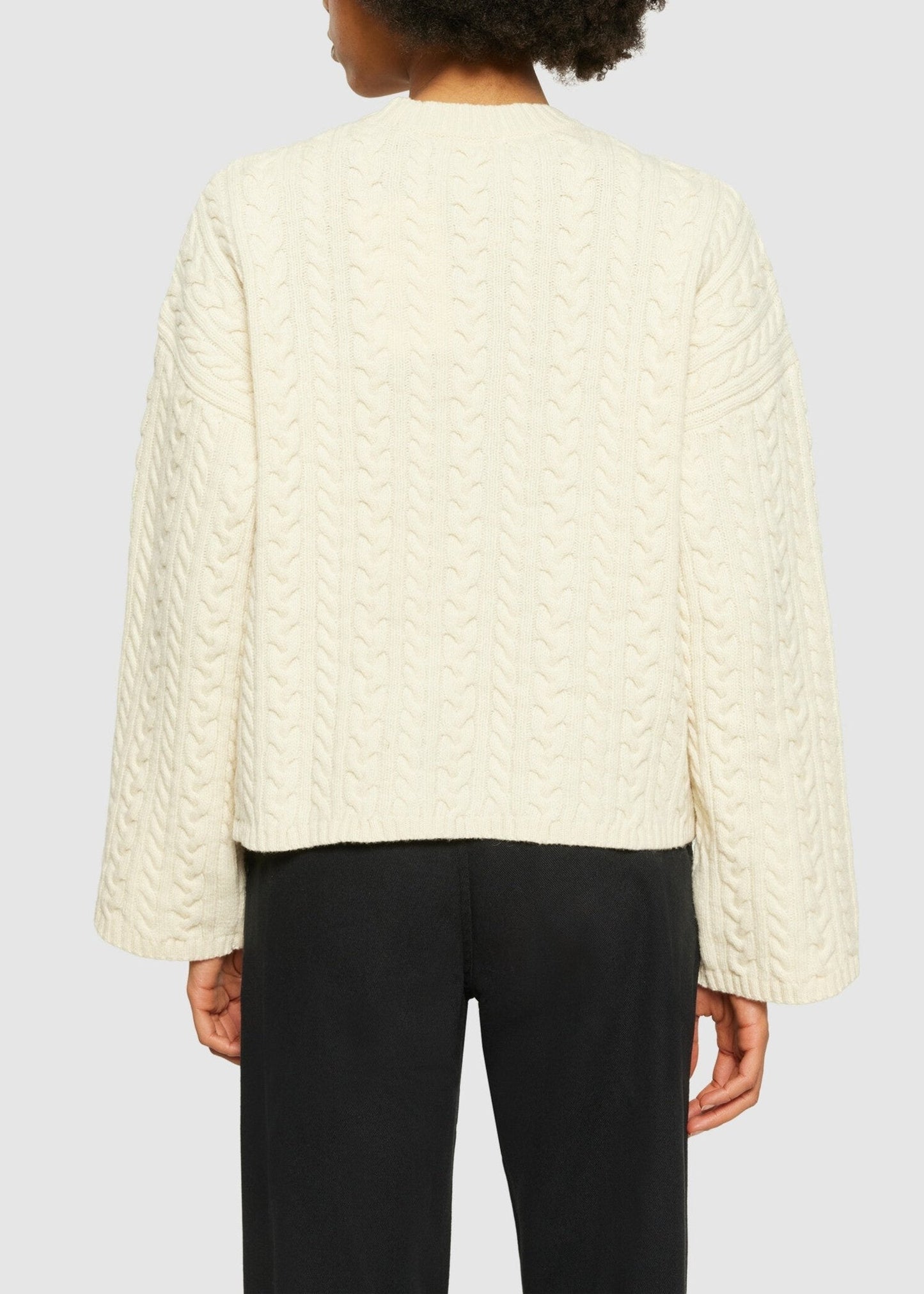 Pull texturé en laine certifiée | écru "lambswool cable crew neck buttercream"