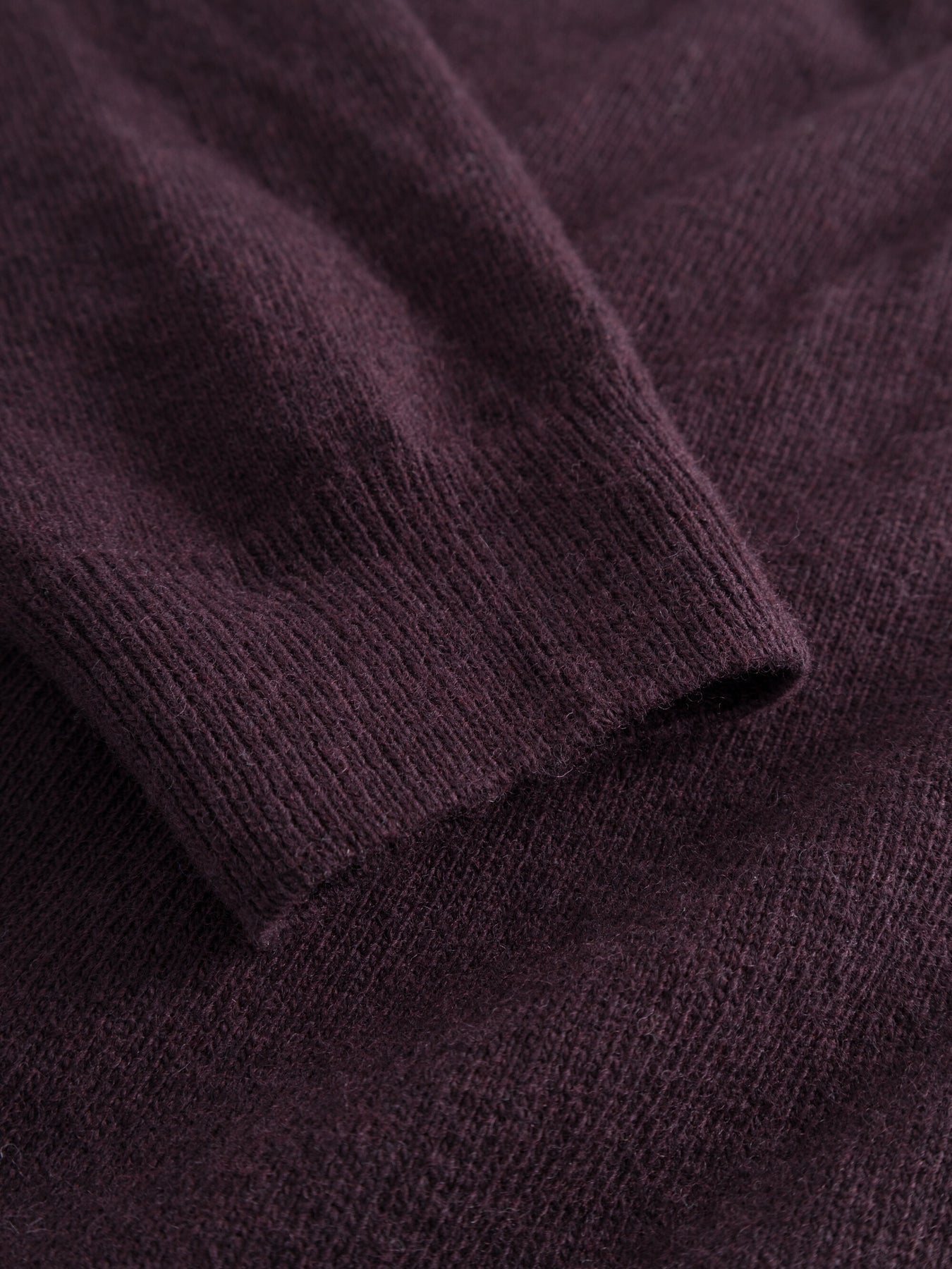 Pull col roulé en laine certifiée | Acajou "lambswool roll neck chocolate plum"