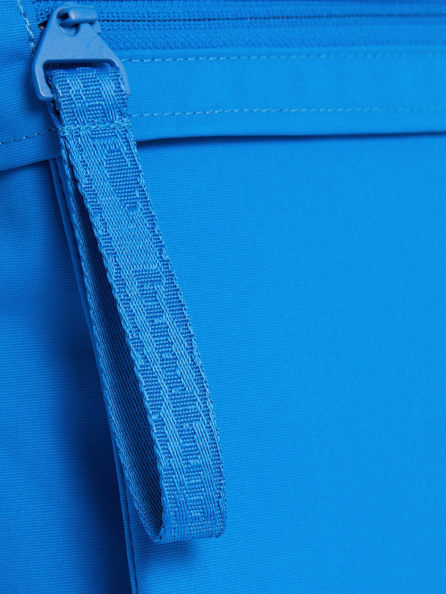 Sac à dos bleu électrique recyclé - Klak infinite blue