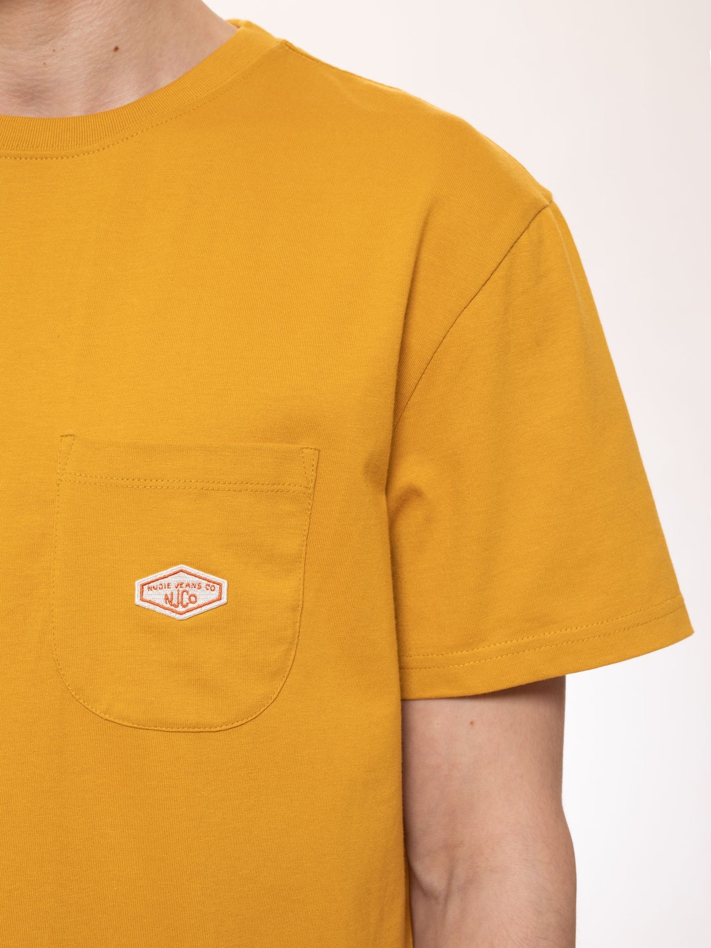 T-shirt à poche jaune en coton bio - leffe pocket tee saffron