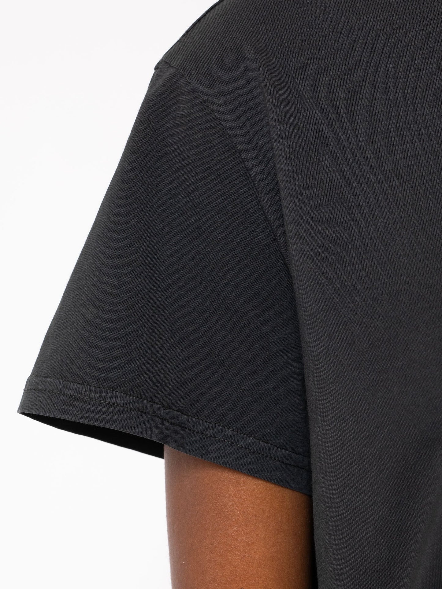 T-shirt ample gris foncé en coton bio - Lisa Cropped Tee Antracite