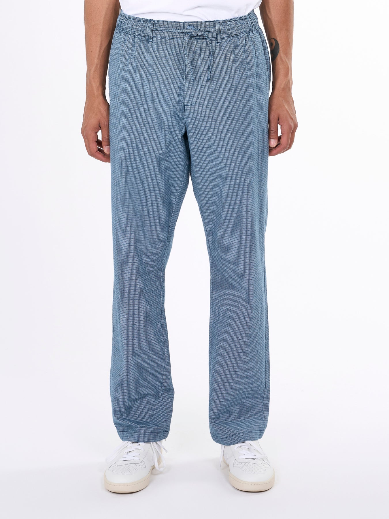 Pantalon à carreaux marine en coton bio - loose fit pepita checked total eclipse