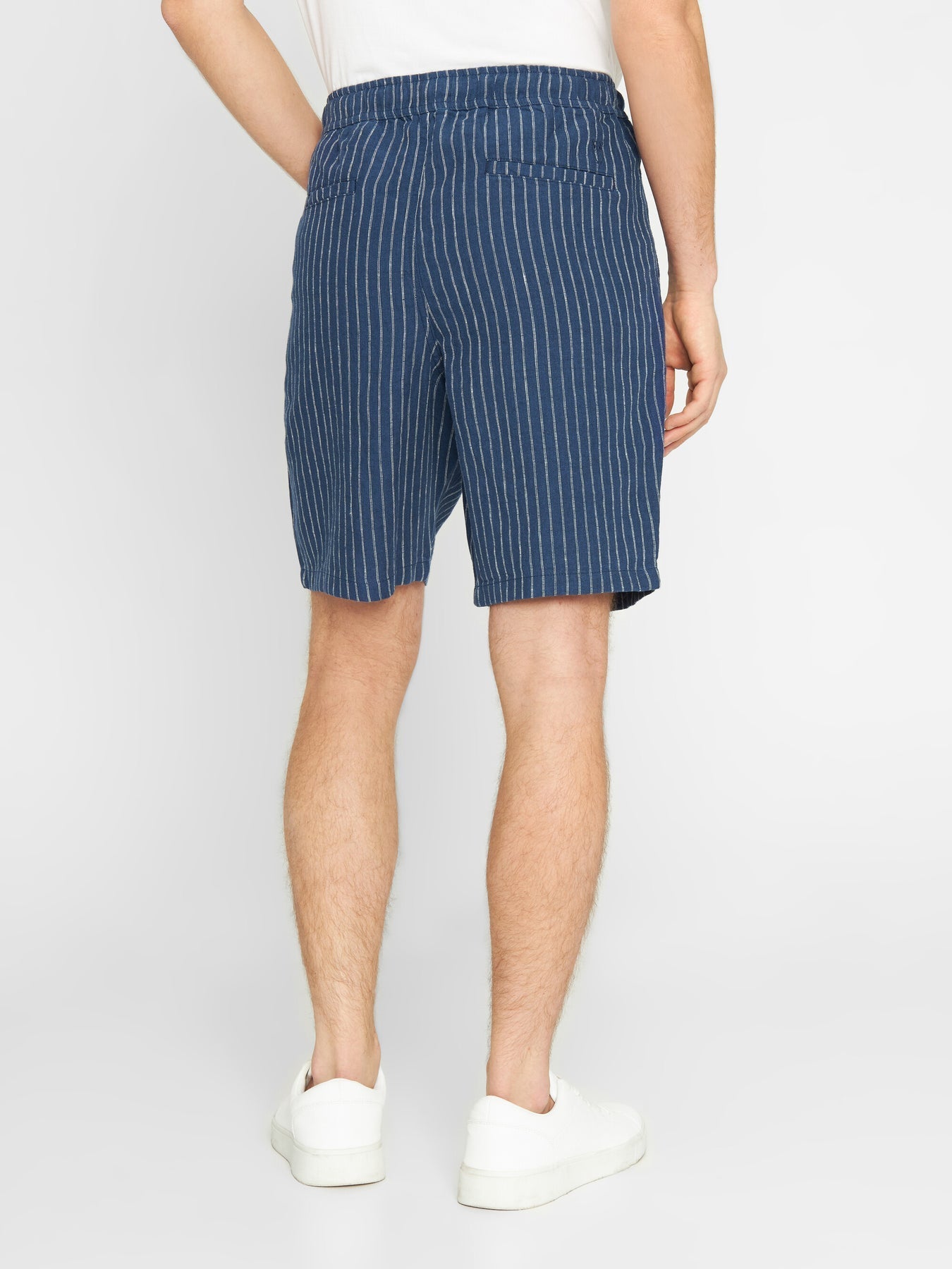 Short marine rayé en lin bio - loose striped shorts stripe blue